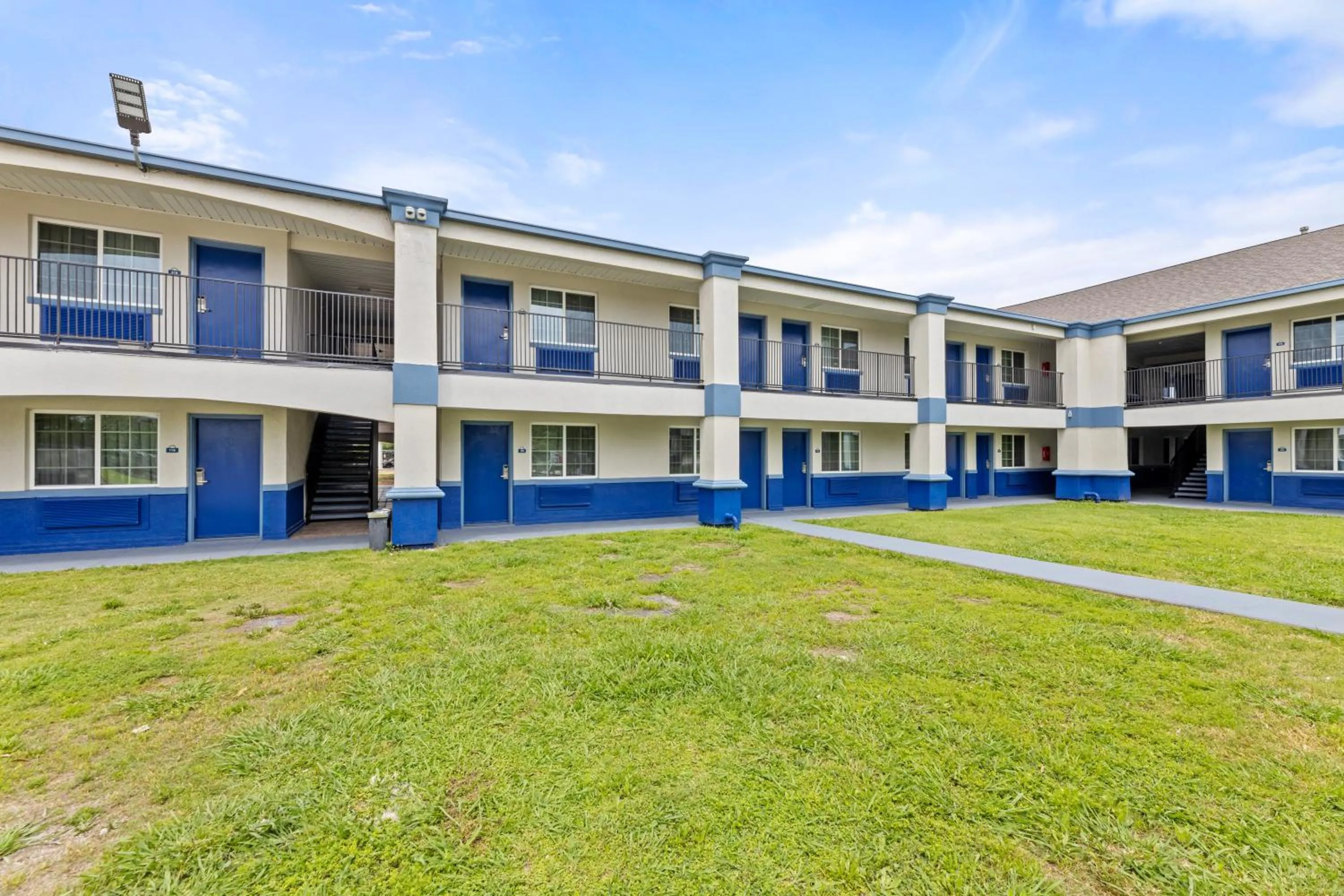 Property building in Days Inn by Wyndham McKinney