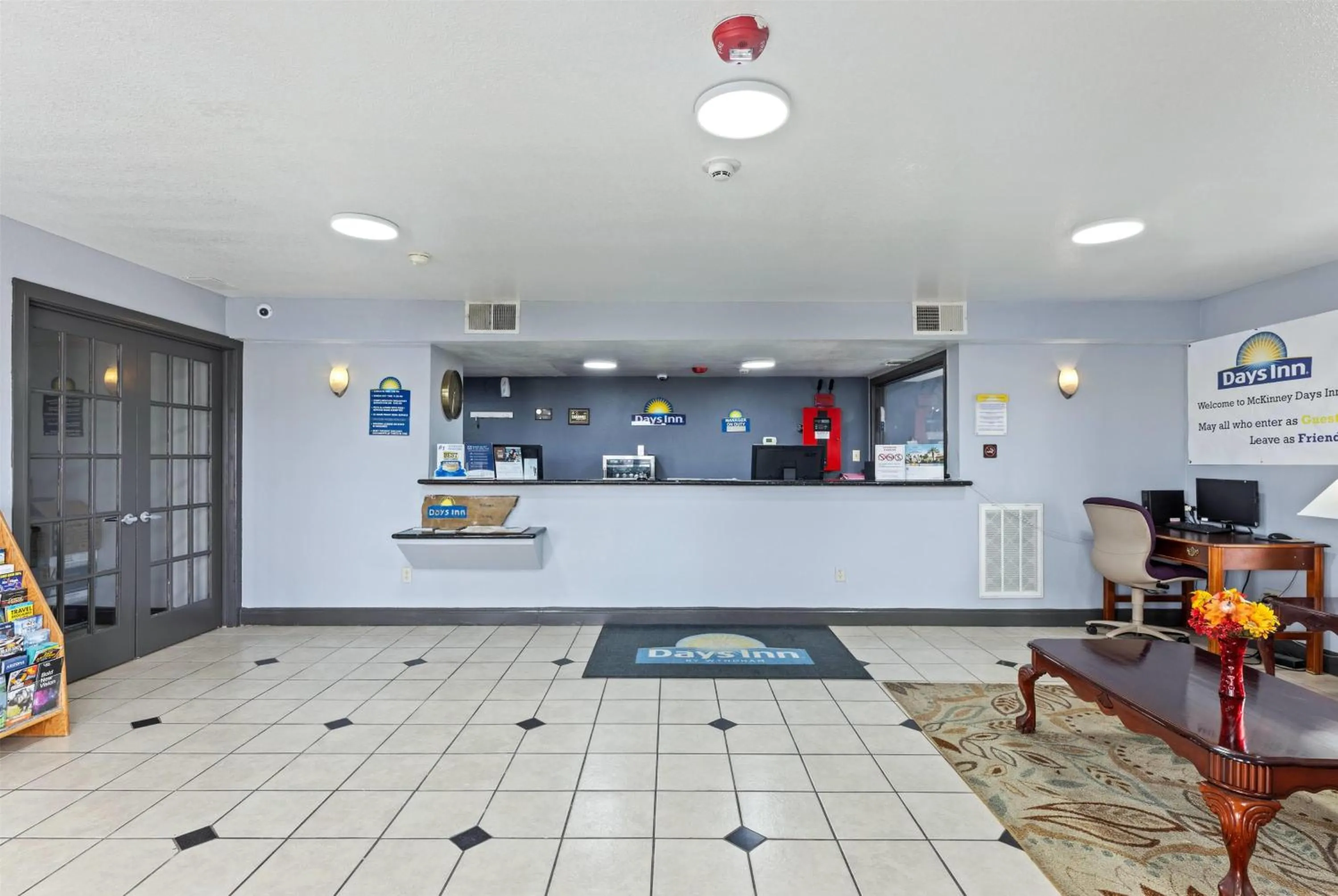 Lobby or reception in Days Inn by Wyndham McKinney
