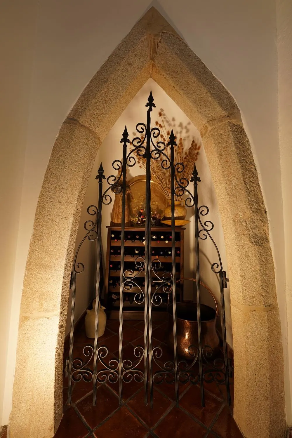 Decorative detail in Casa Amarela TH & National Monument