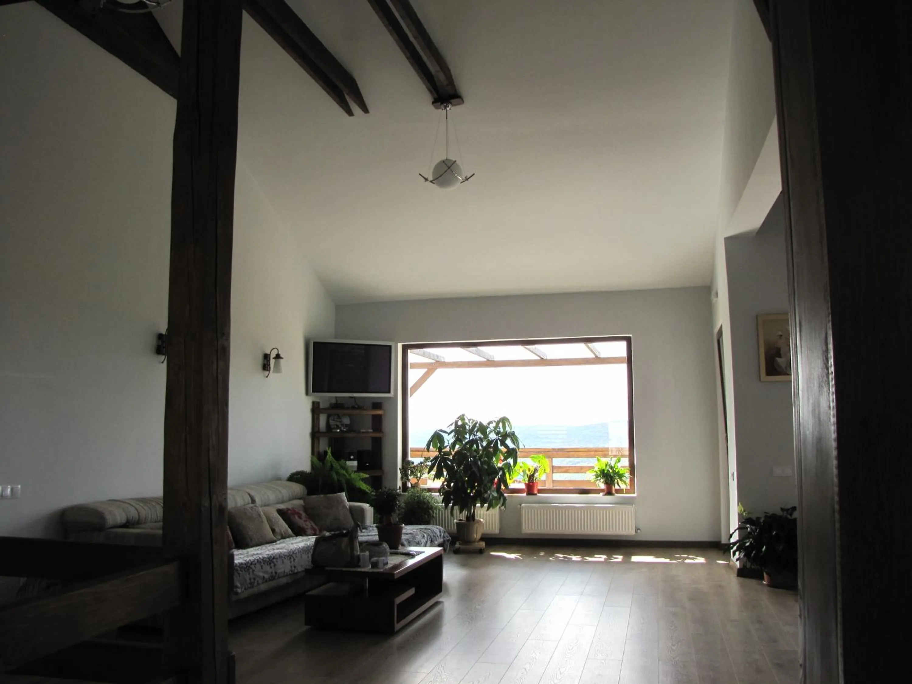 Communal lounge/ TV room in Agropensiunea Maris