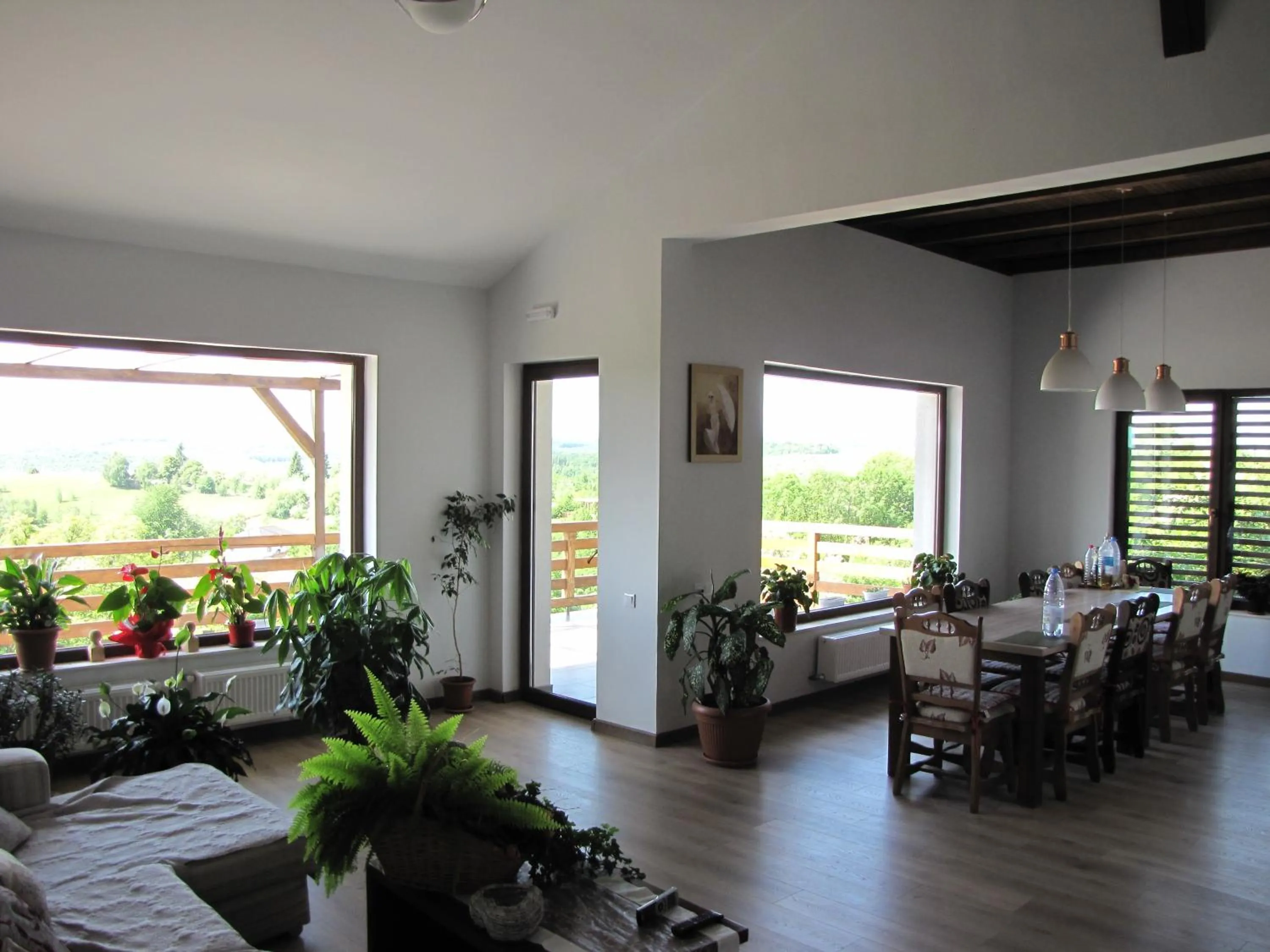 Restaurant/places to eat in Agropensiunea Maris