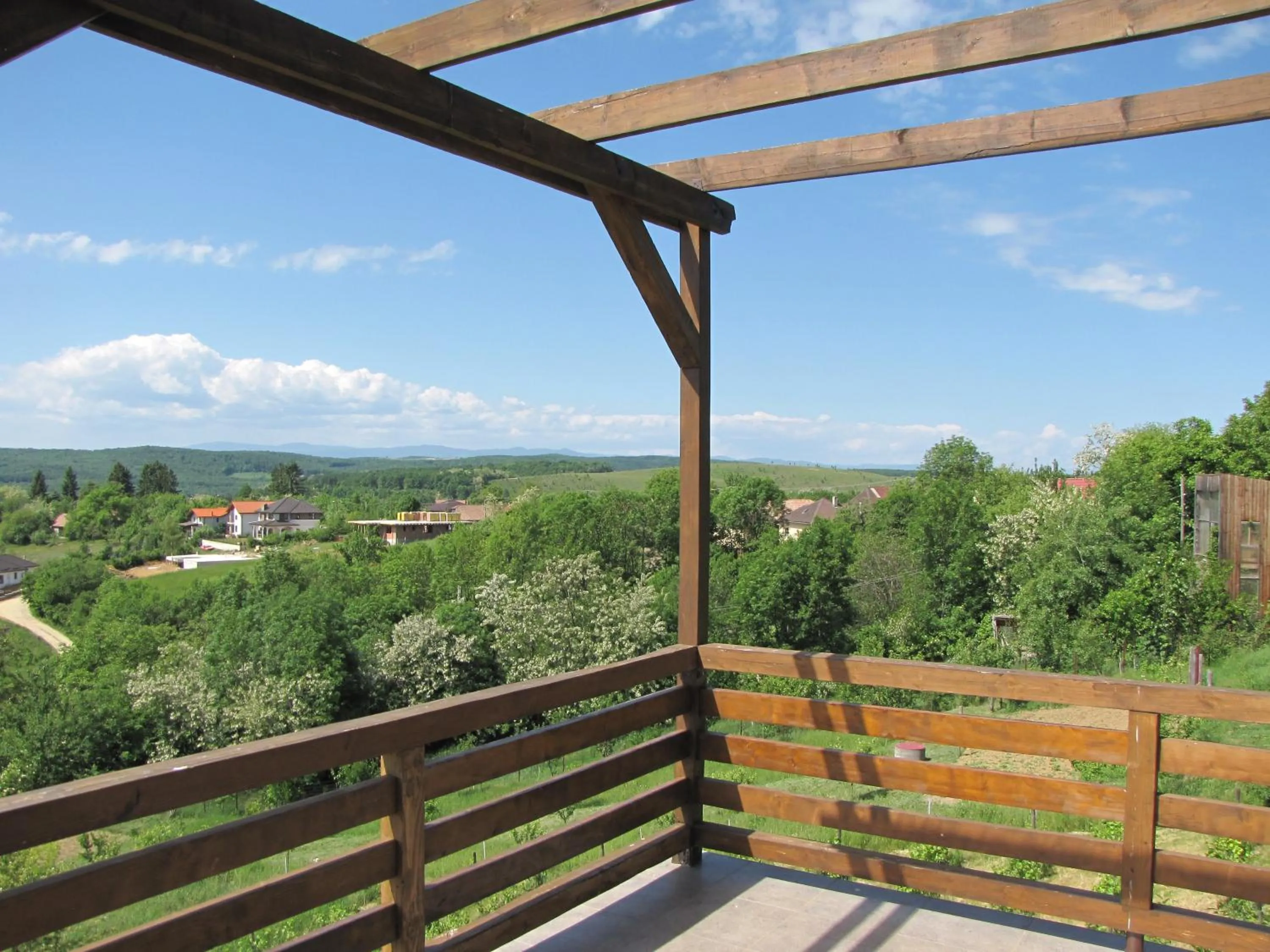 Restaurant/places to eat in Agropensiunea Maris