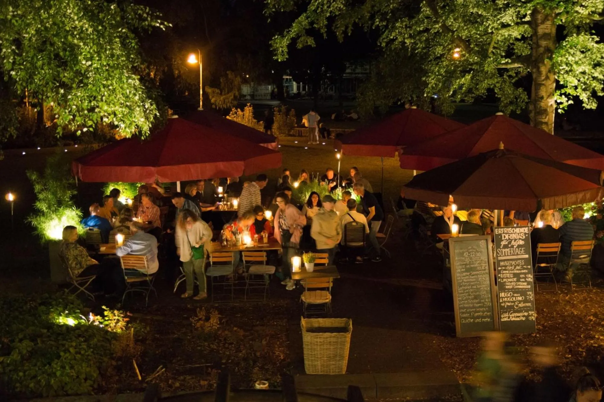 Restaurant/places to eat in Galerie Hotel