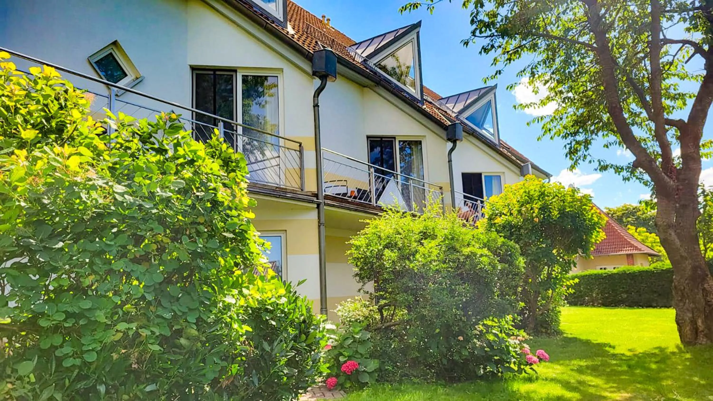 Property building in Inselhotel kleiner Bodden