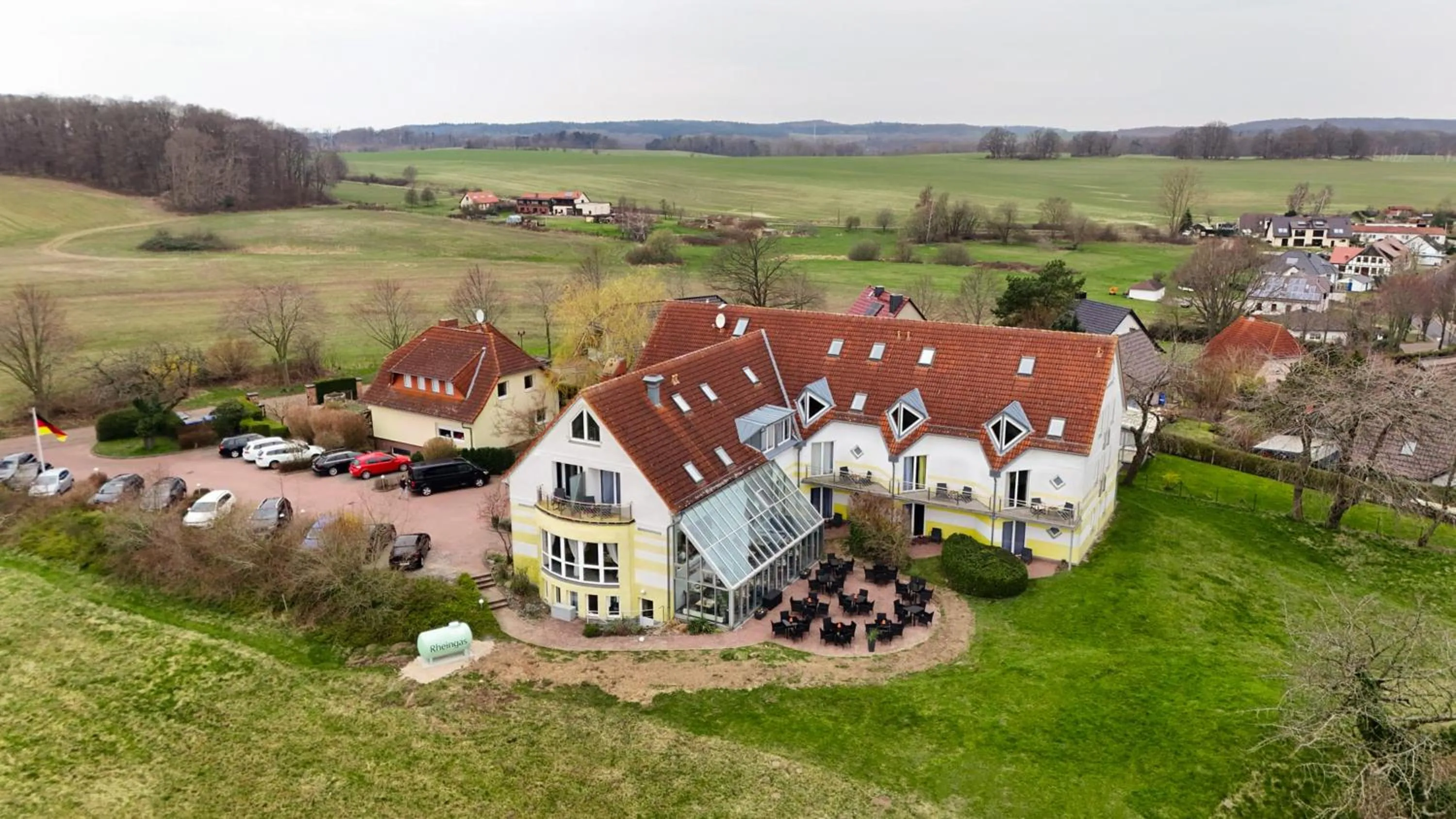 Property building in Inselhotel kleiner Bodden