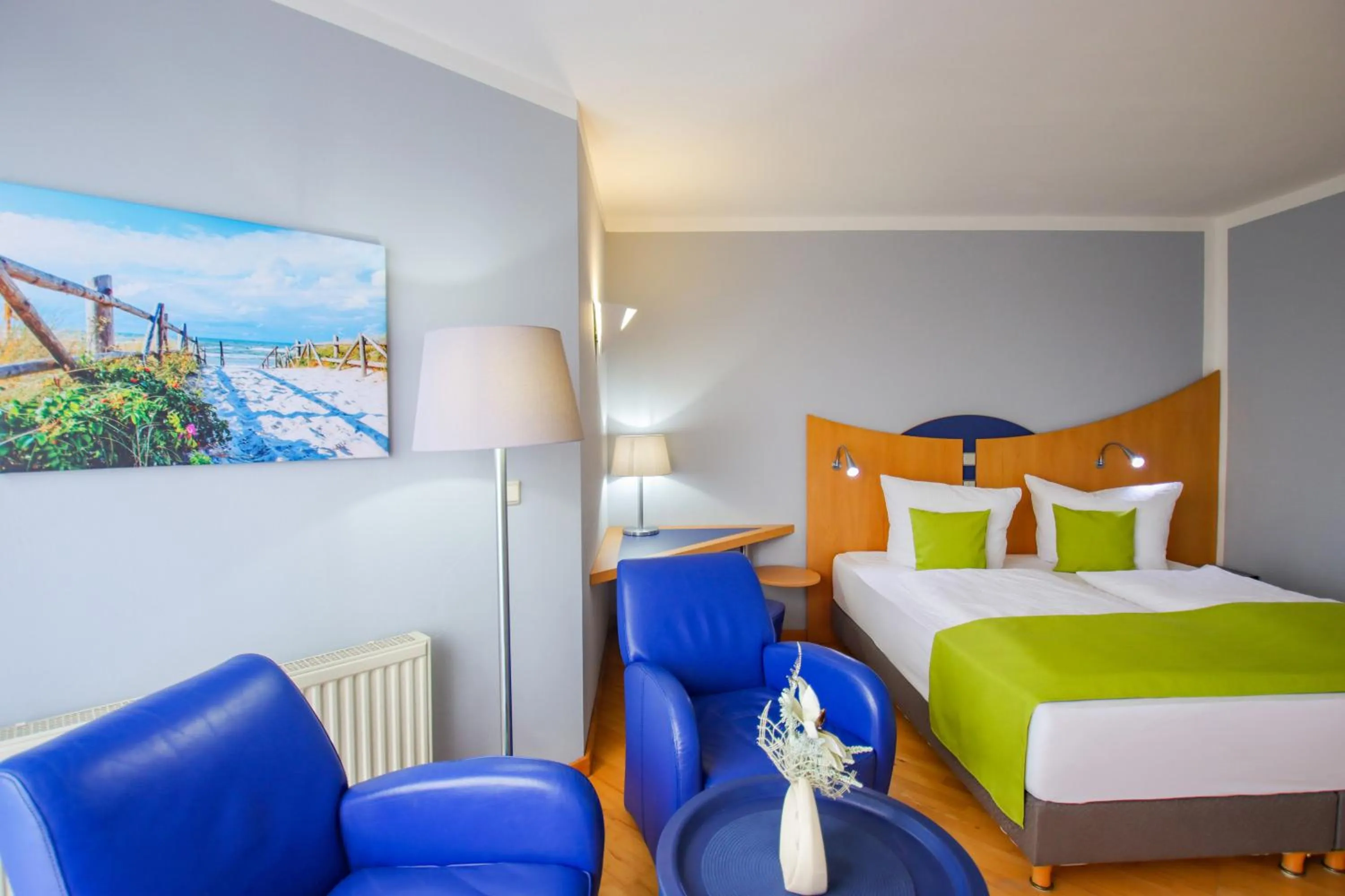 Photo of the whole room, Bed in Inselhotel kleiner Bodden