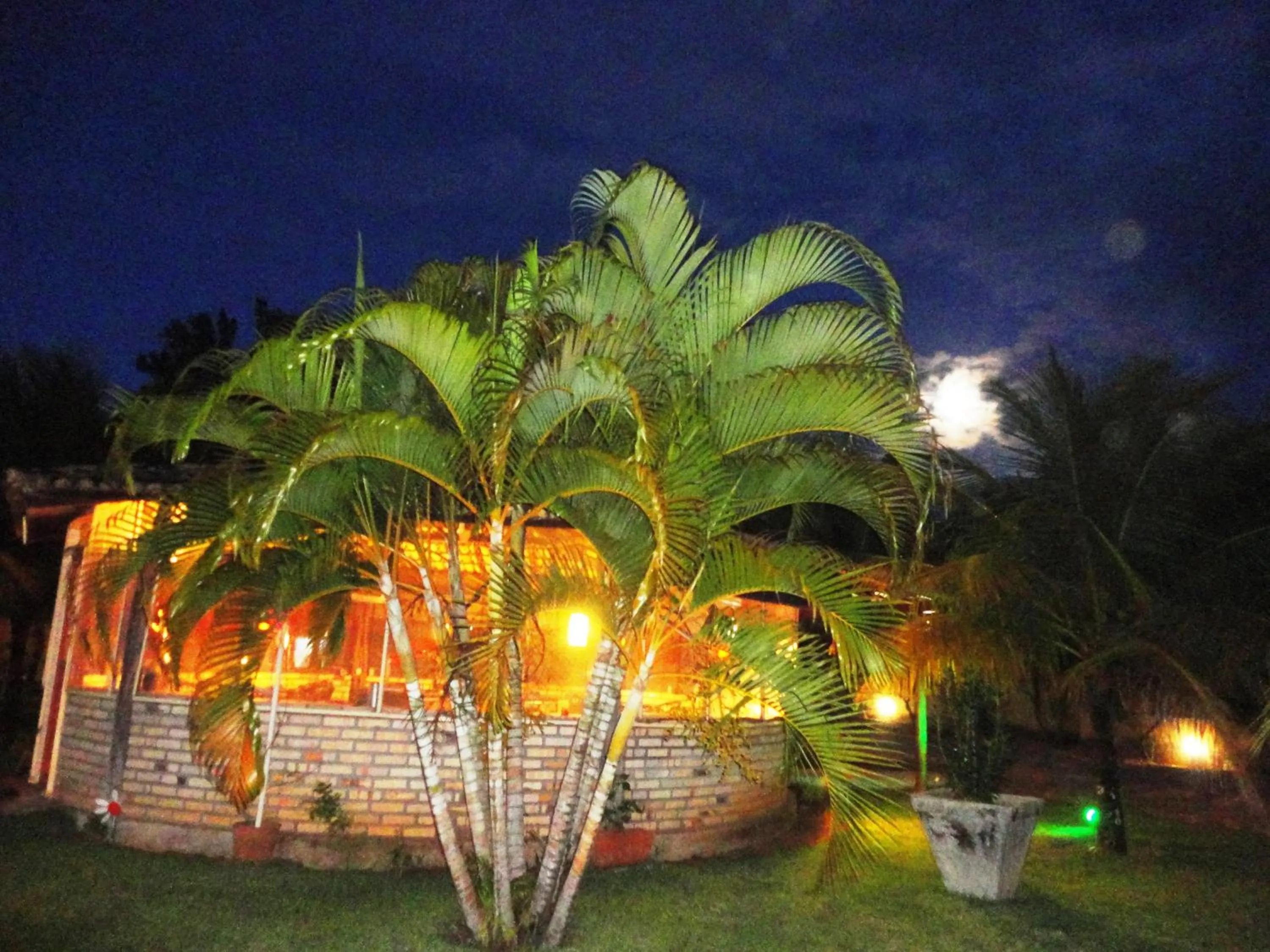 Restaurant/places to eat in Hotel Enseada Maracajaú