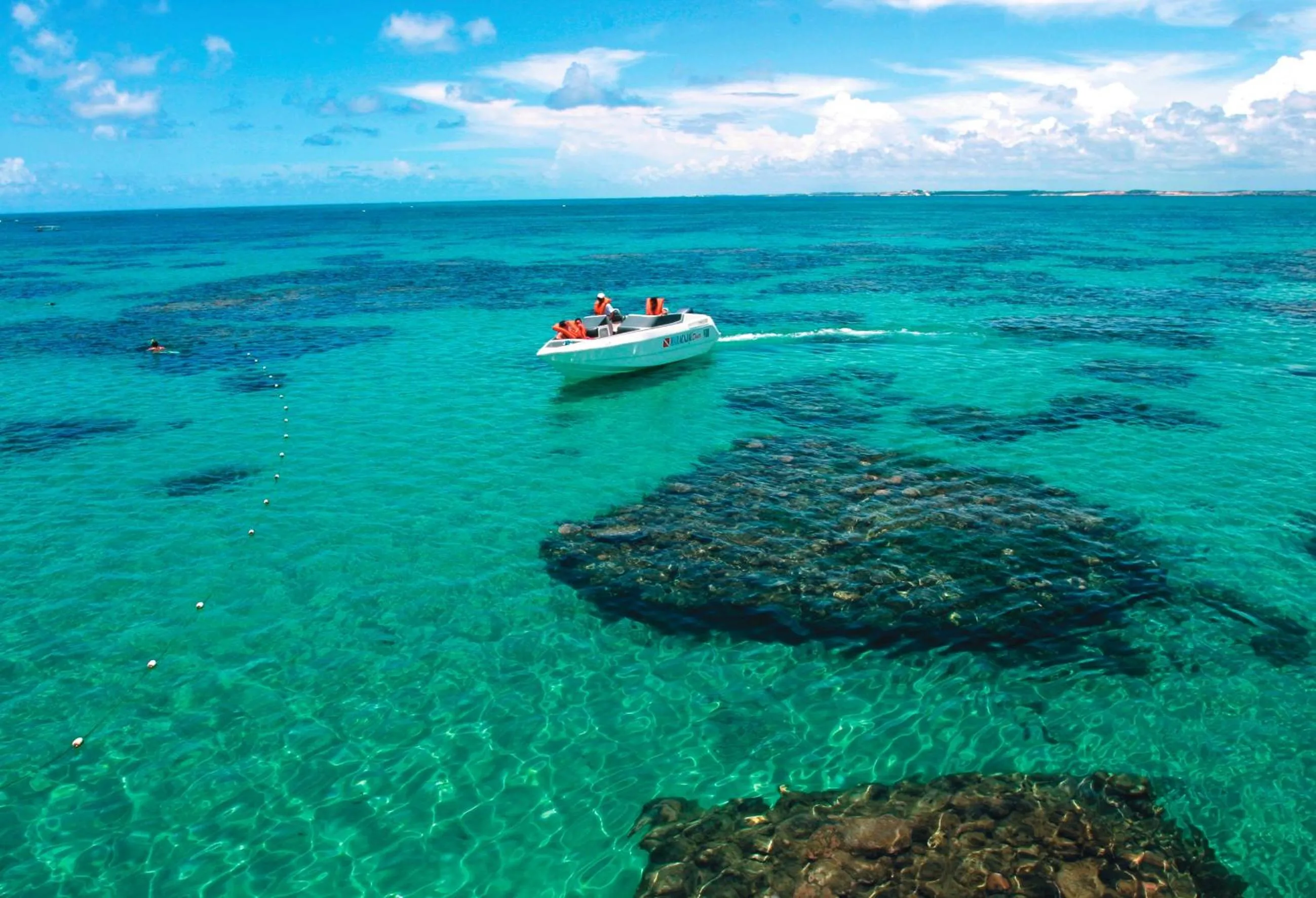 Snorkeling in Hotel Enseada Maracajaú