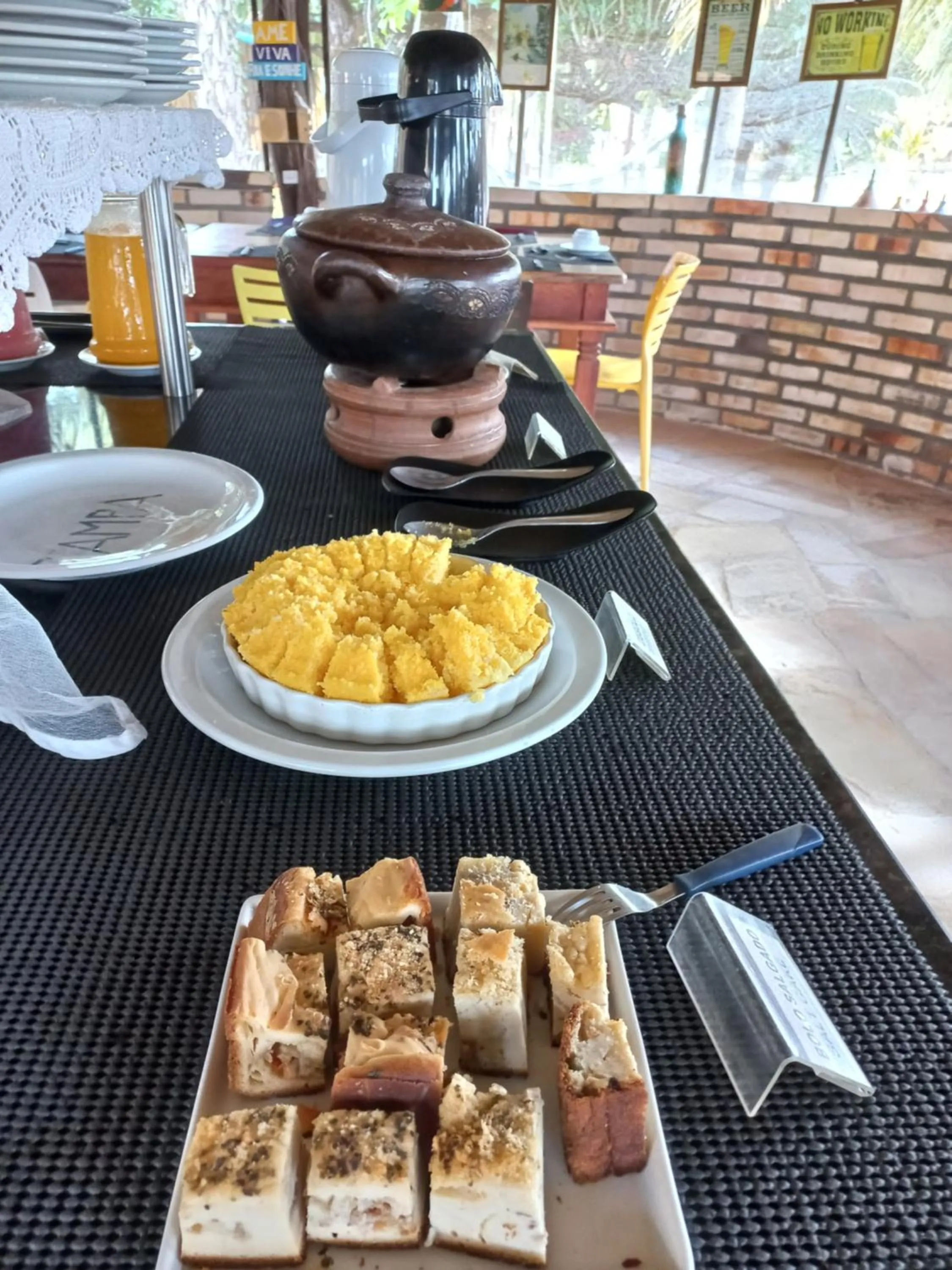 Breakfast in Hotel Enseada Maracajaú