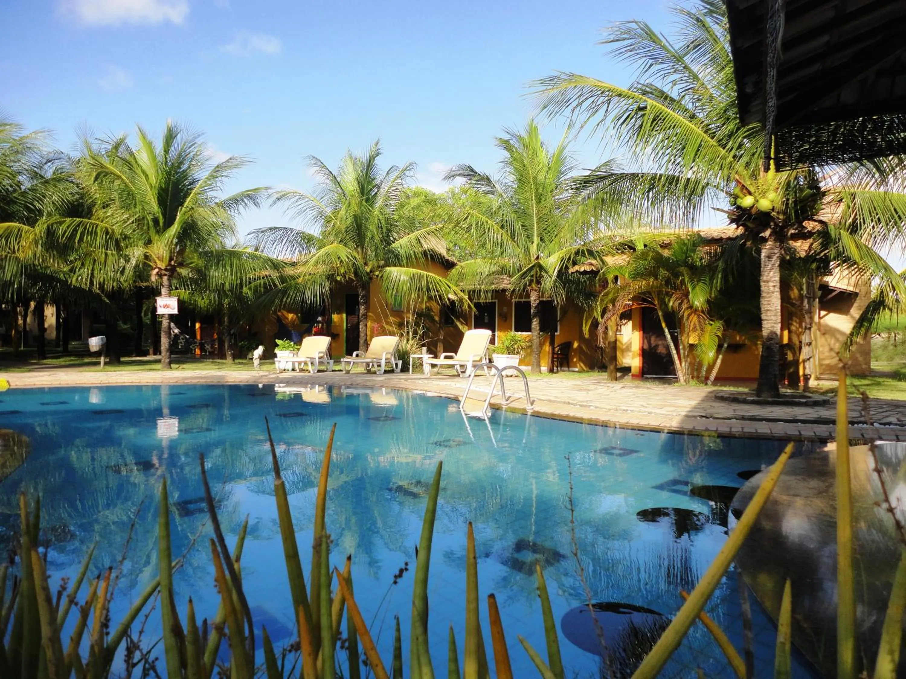 Pool view in Hotel Enseada Maracajaú
