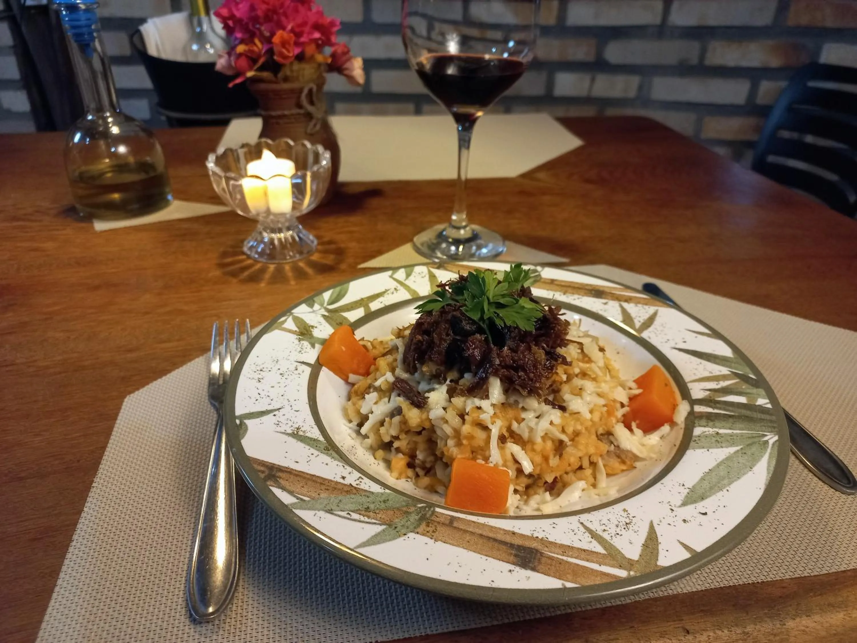 Restaurant/places to eat in Hotel Enseada Maracajaú