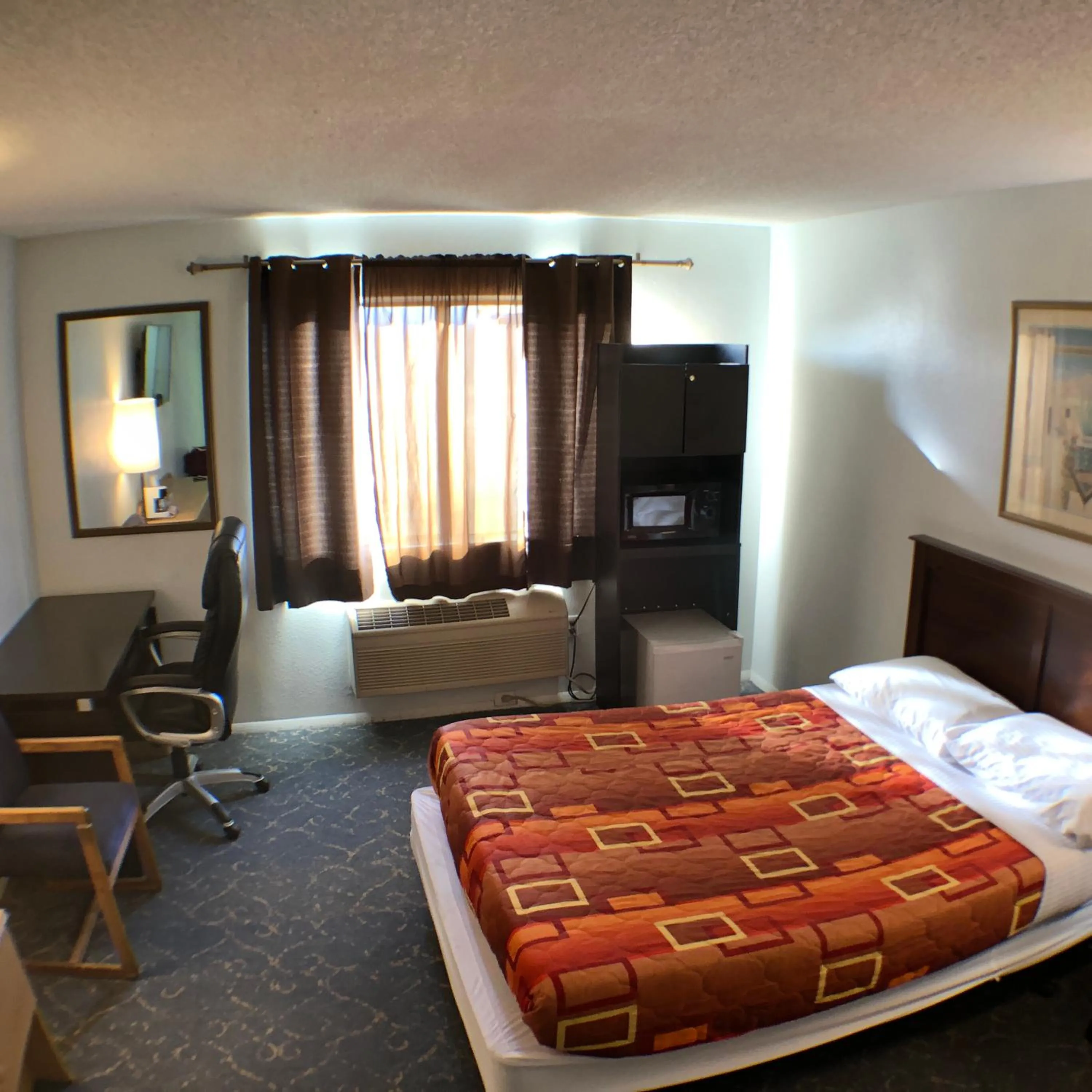 Bed in Tower 64 Motel & RV