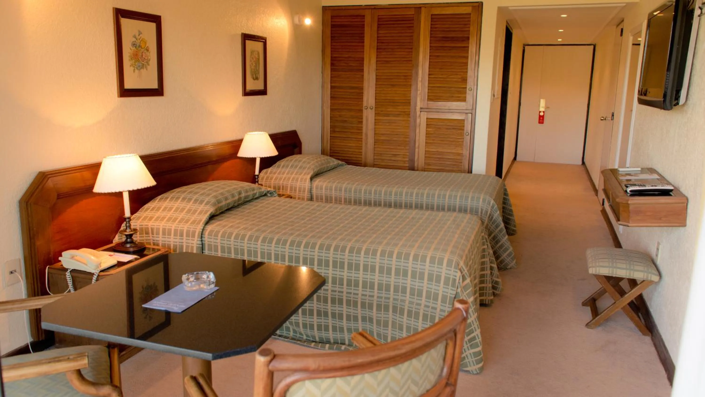 Photo of the whole room, Bed in Hotel Horacio Quiroga