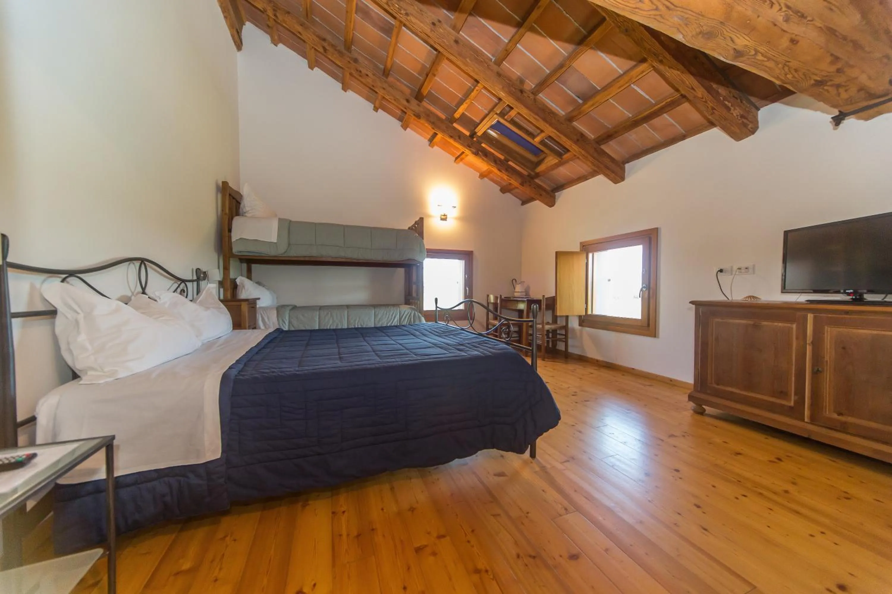 Bed in Agriturismo Cjasal di Pition