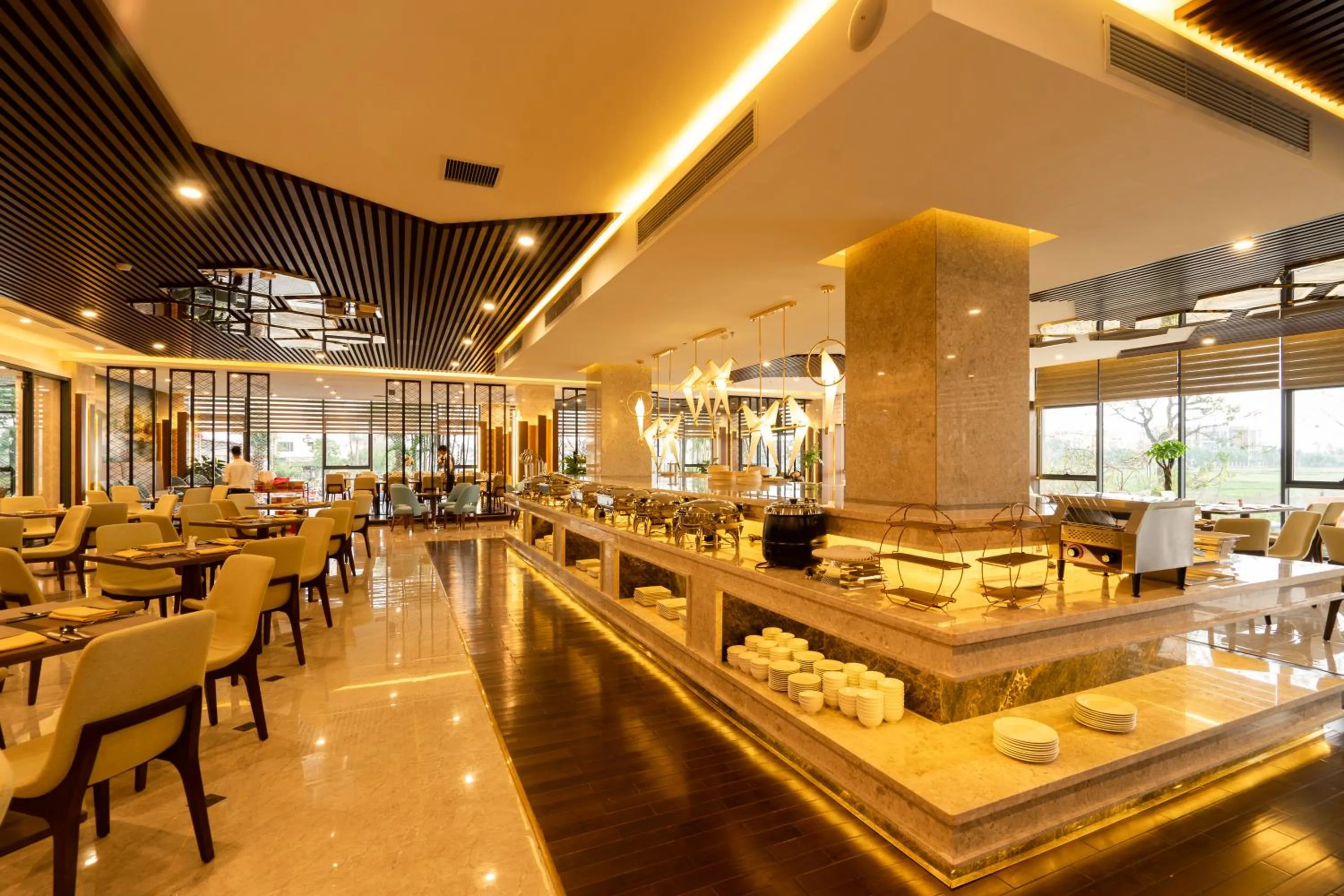 Restaurant/places to eat in Eagle Hotel