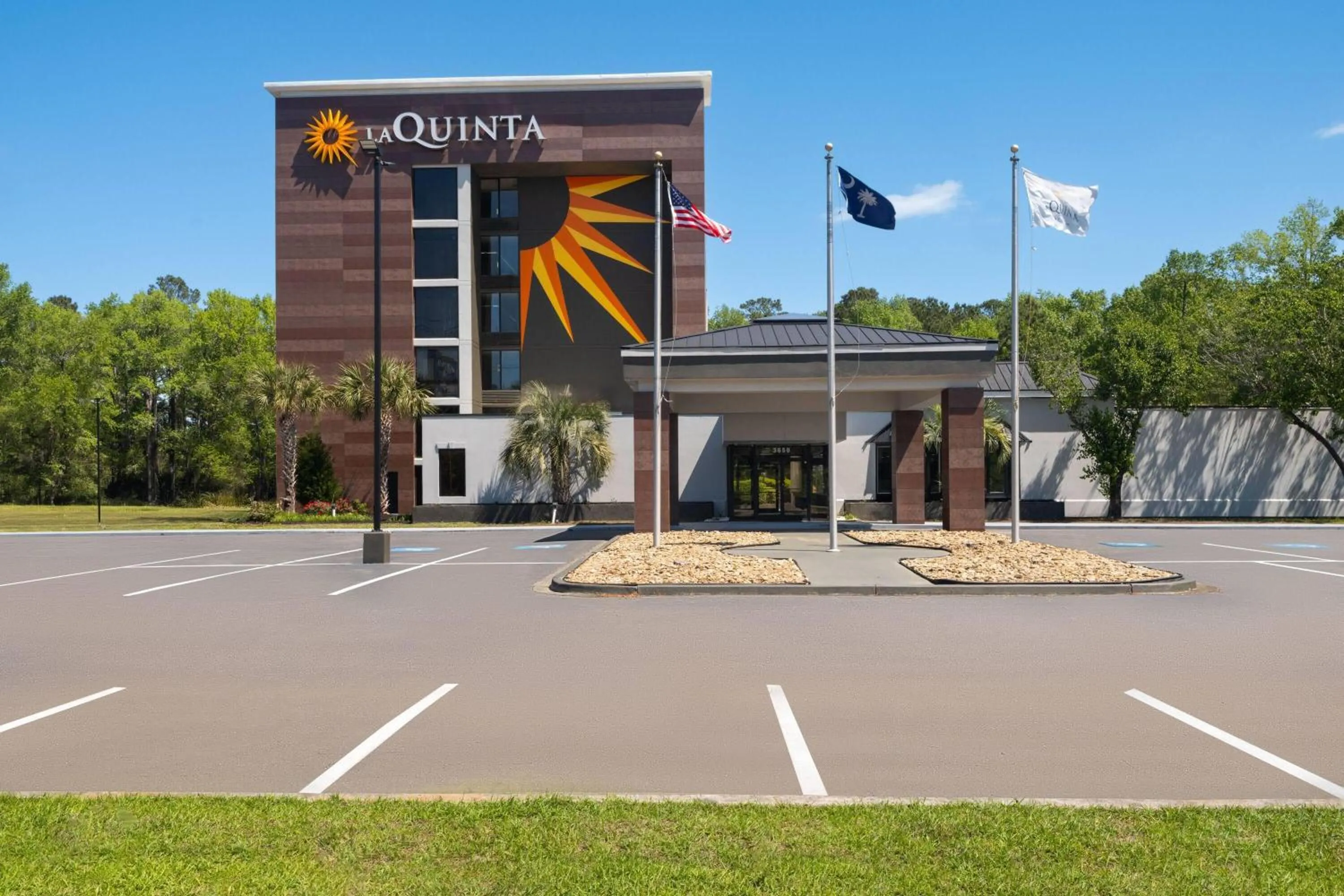 Property building in La Quinta Inn & Suites by Wyndham Myrtle Beach