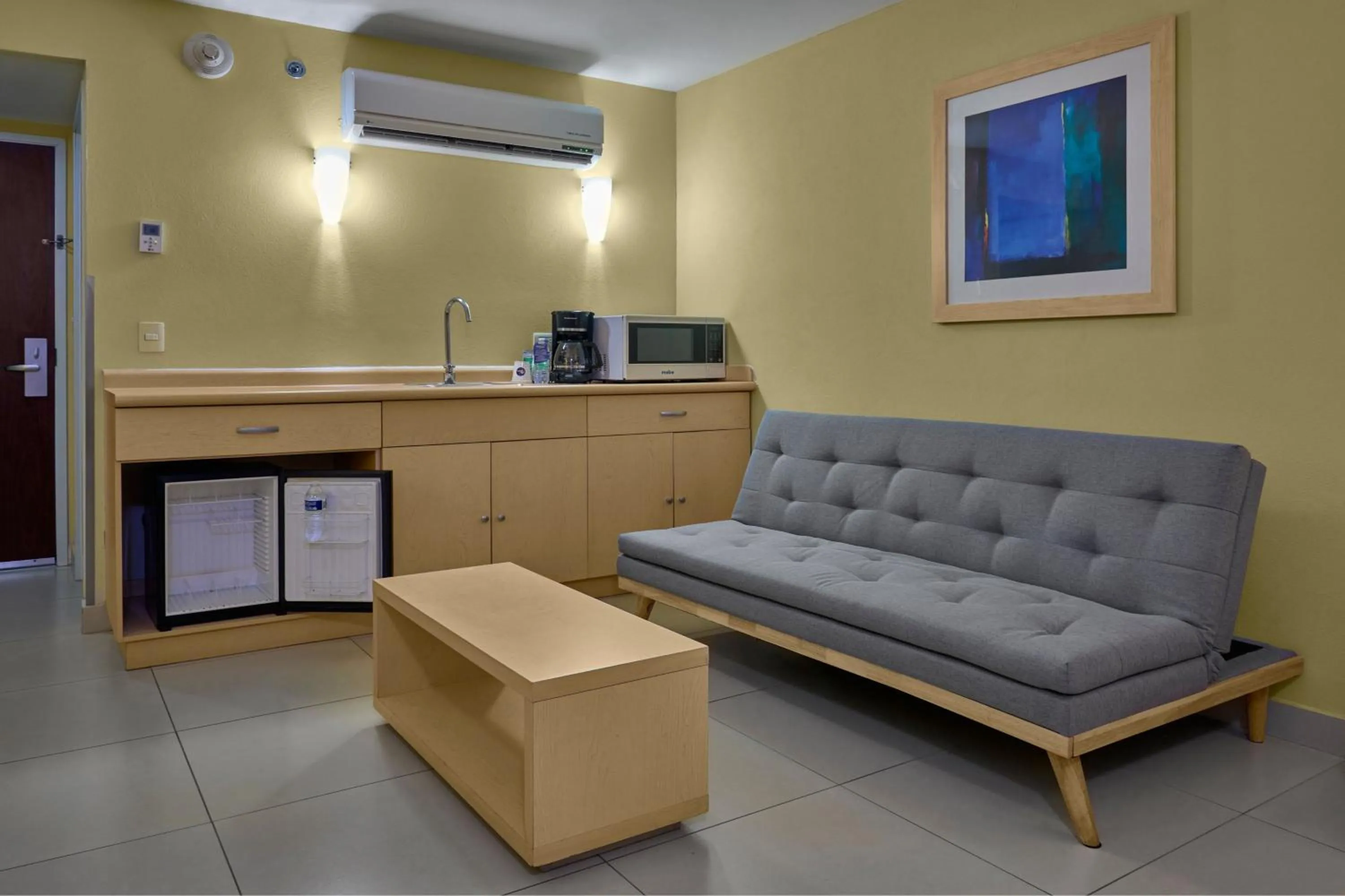 Bedroom in City Express by Marriott Campeche