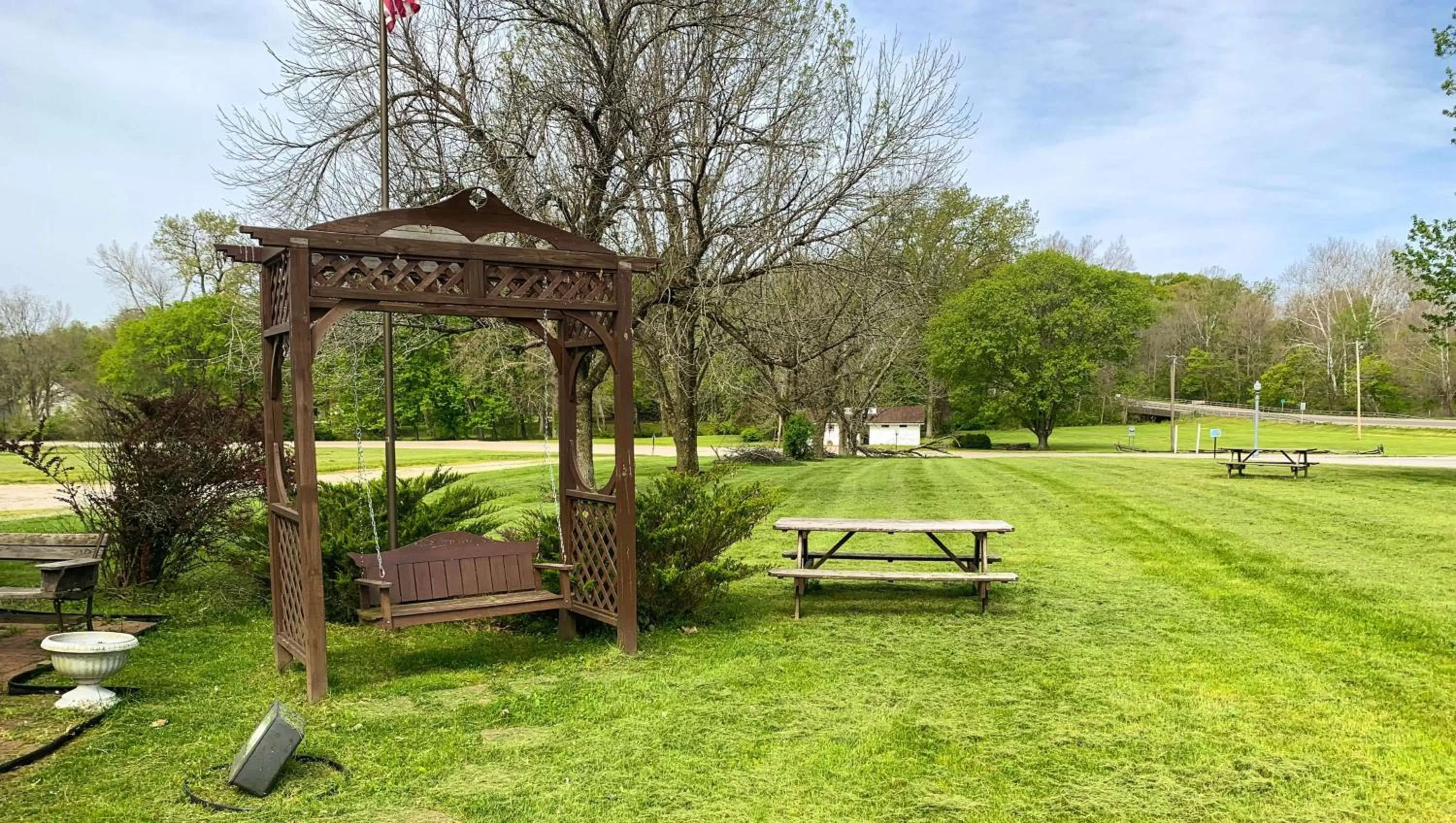 BBQ facilities in Royal Inn Rockville