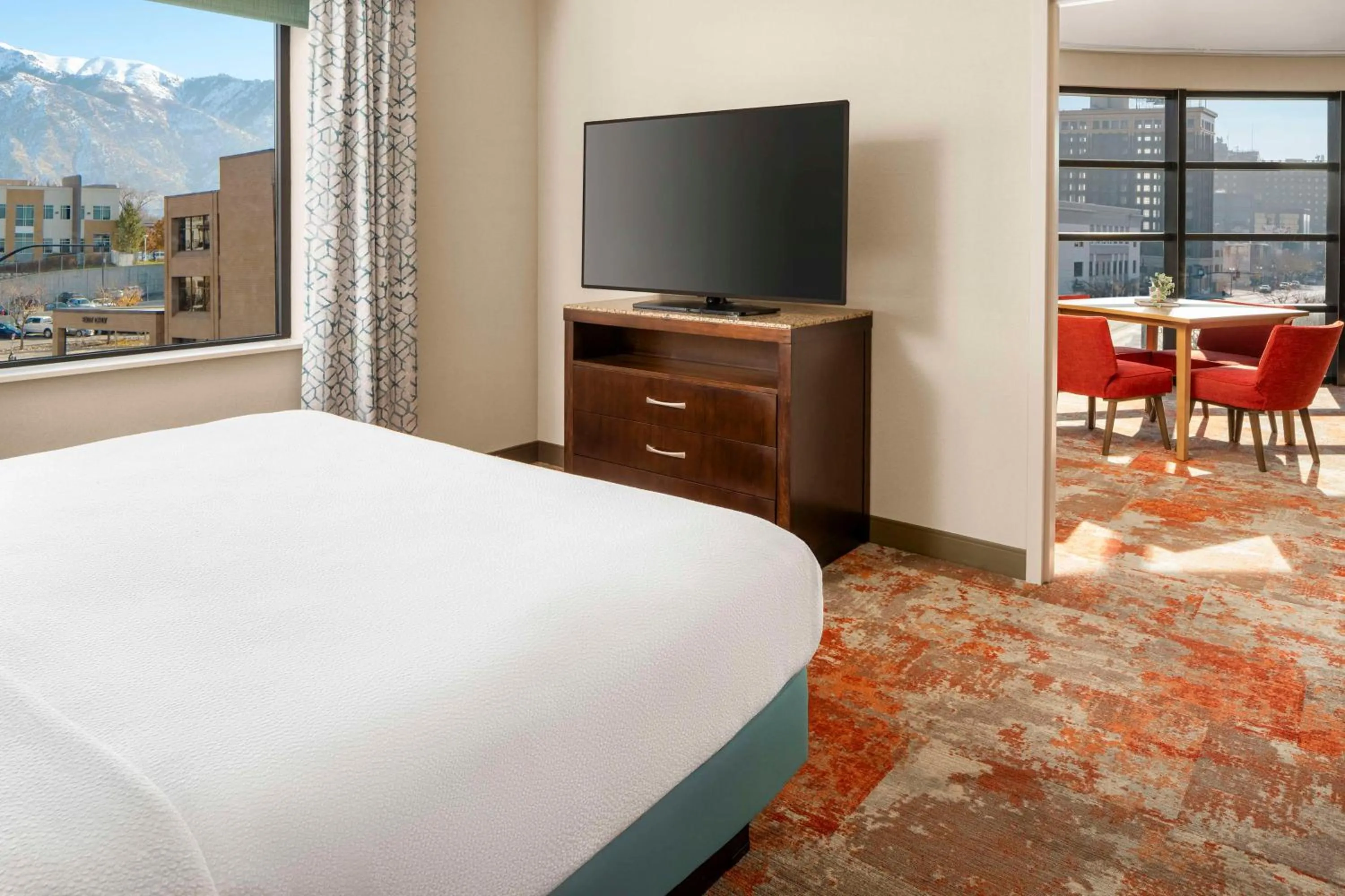 Bed in Hilton Garden Inn Ogden