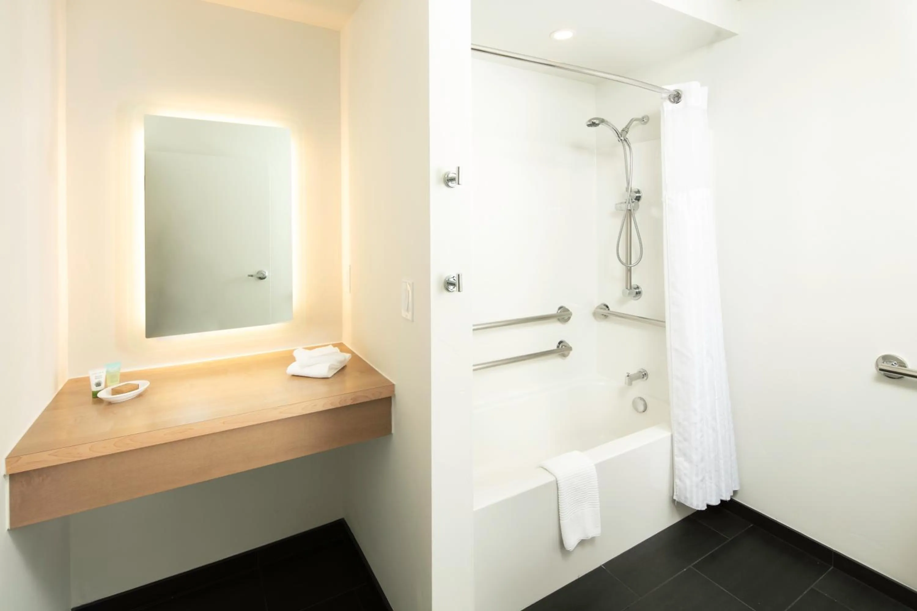 Bathroom in Waypoint Hotel