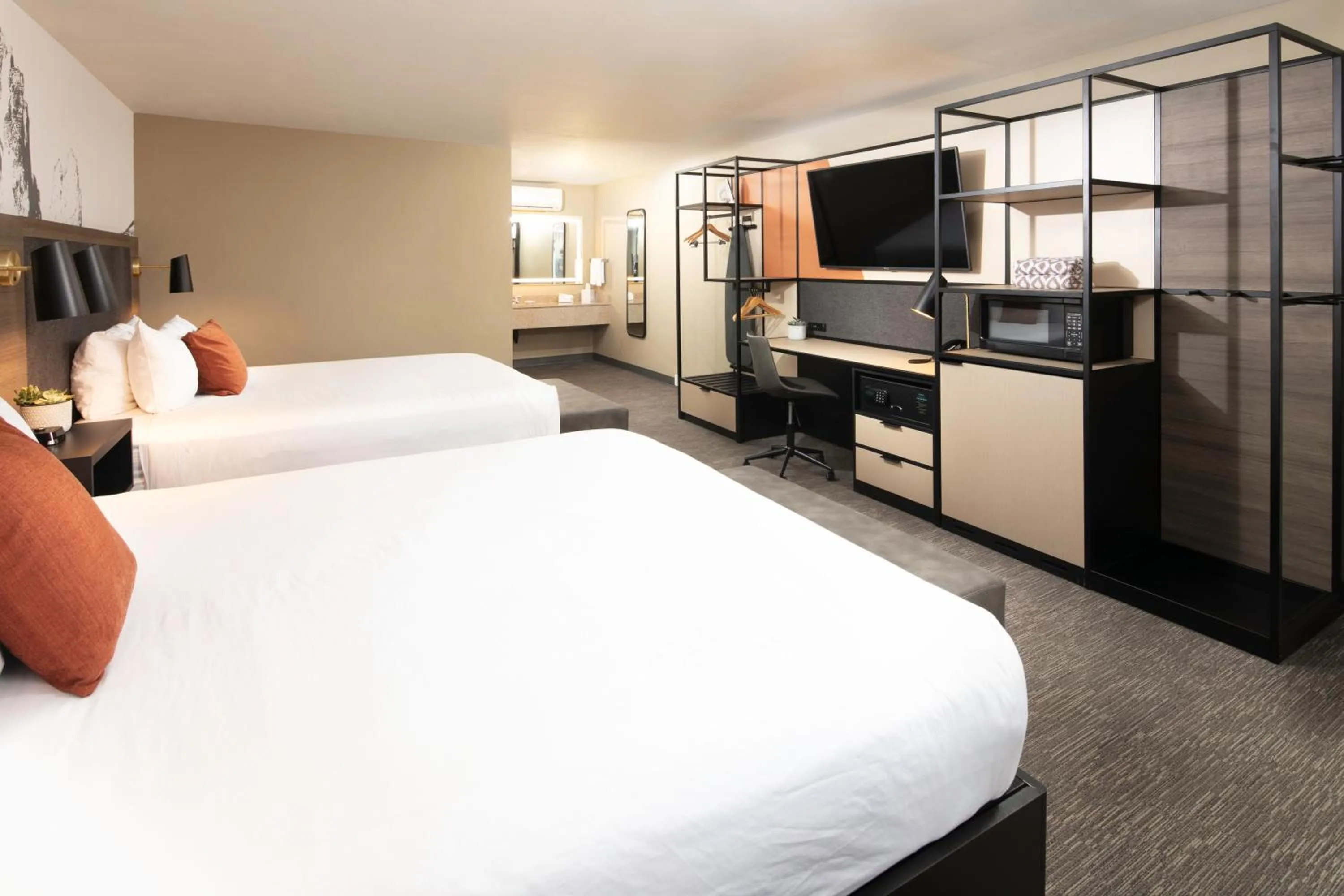 Bed in Waypoint Hotel