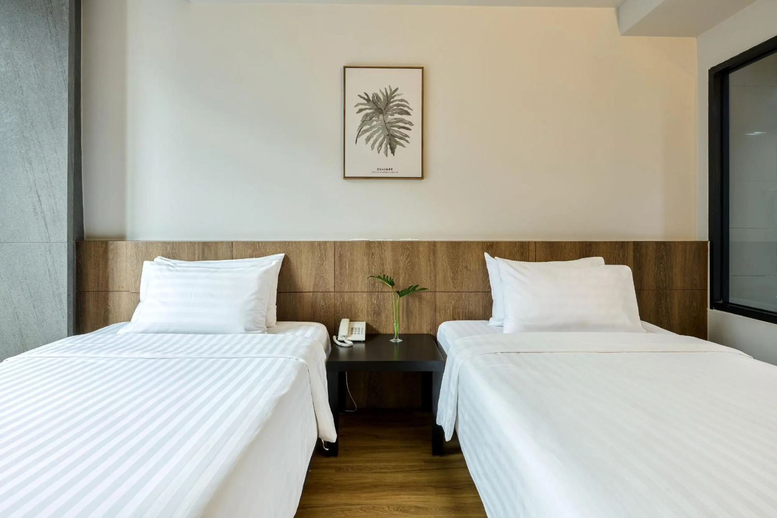 Bed in TK Palace Hotel & Convention Bangkok