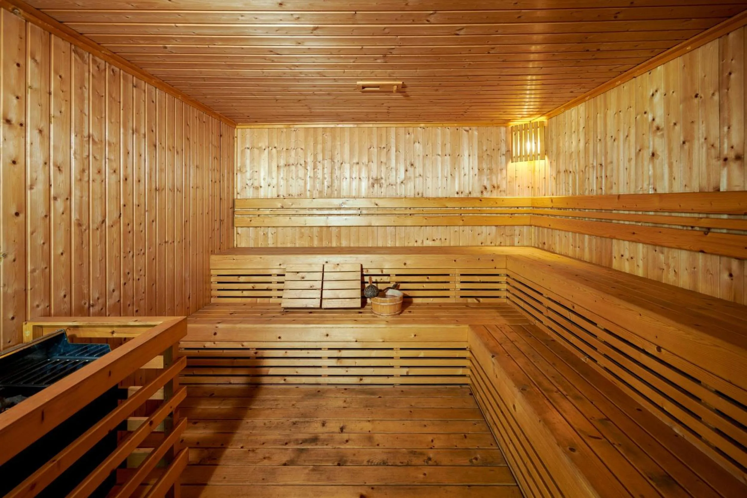 Steam room in TK Palace Hotel & Convention Bangkok