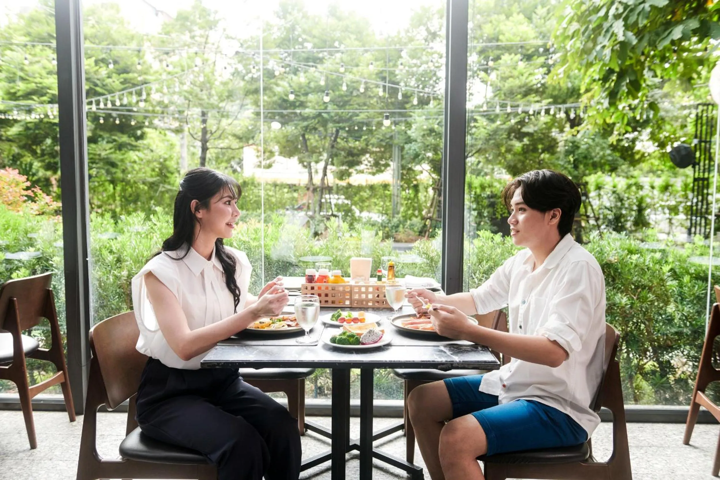 Breakfast in TK Palace Hotel & Convention Bangkok