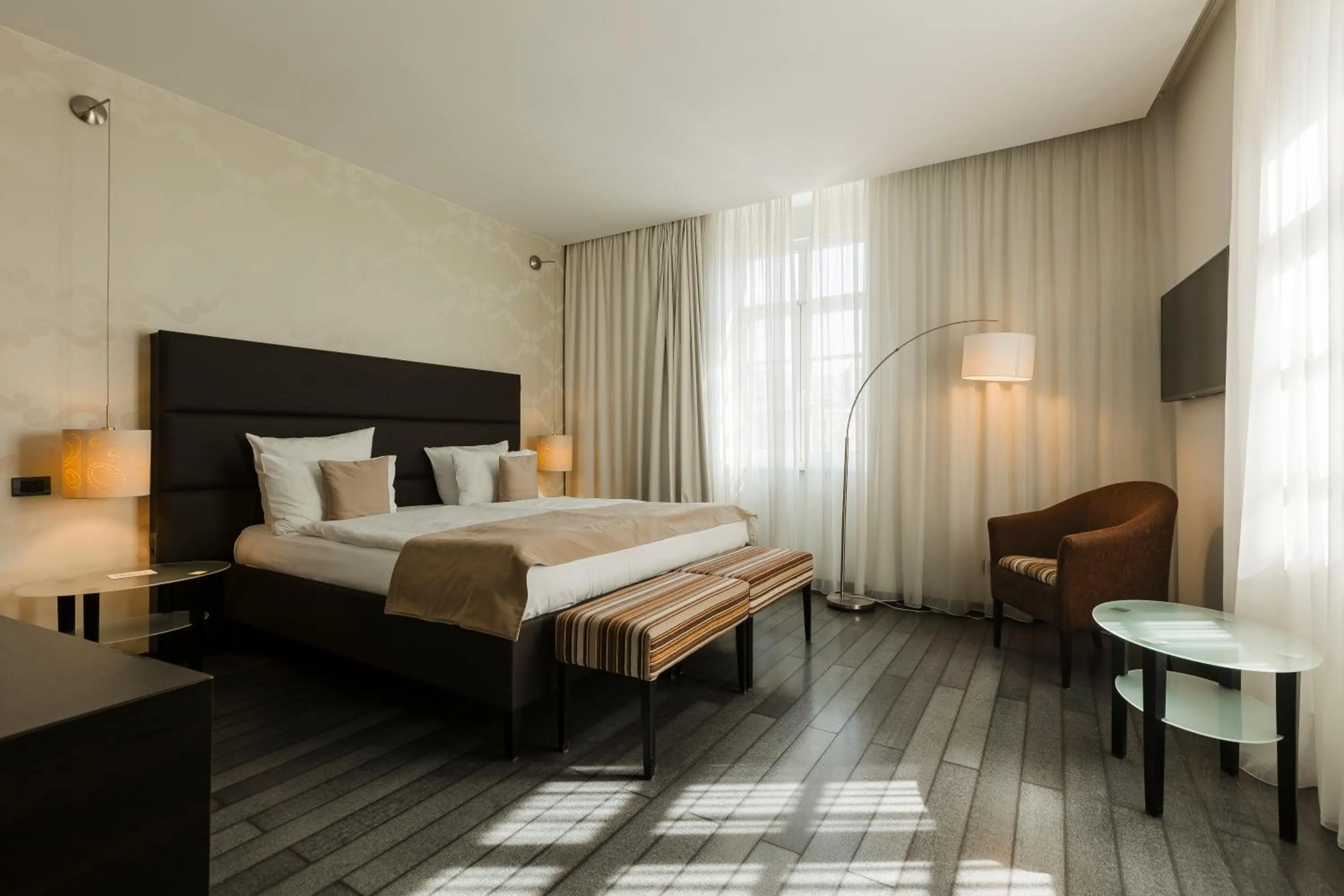 Bed in Hotel Timisoara