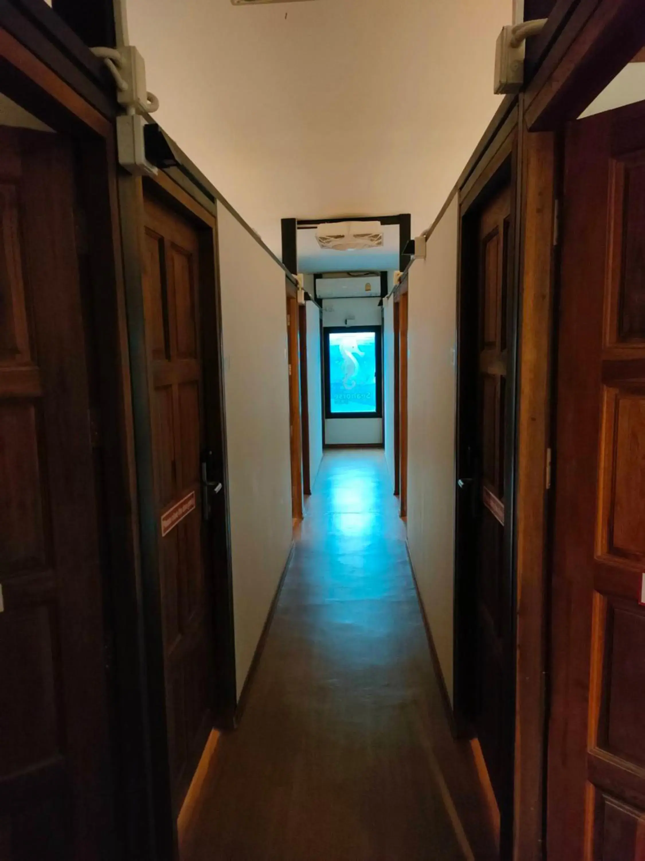 Budget Single Room in Seahorse Lipe Hostel Budget Single Room in Seahorse Lipe Hostel