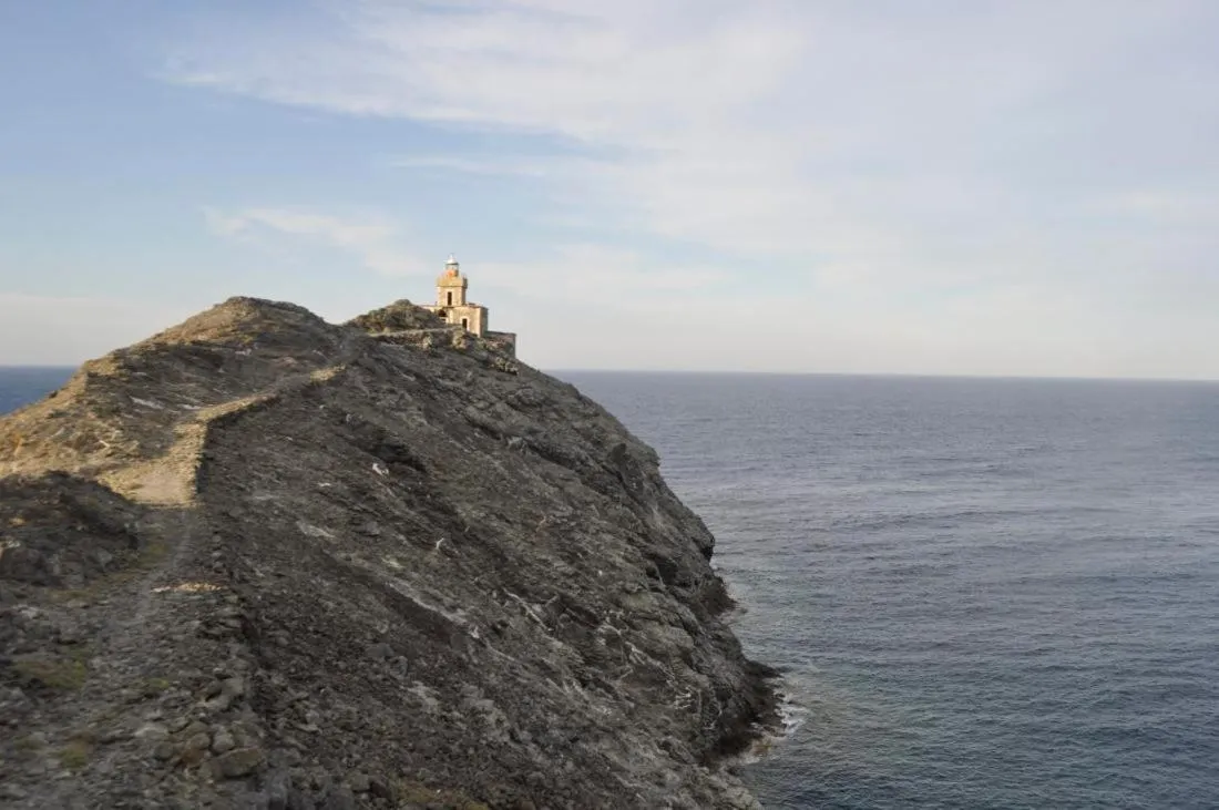 Hiking in Onar Hotel & Suites