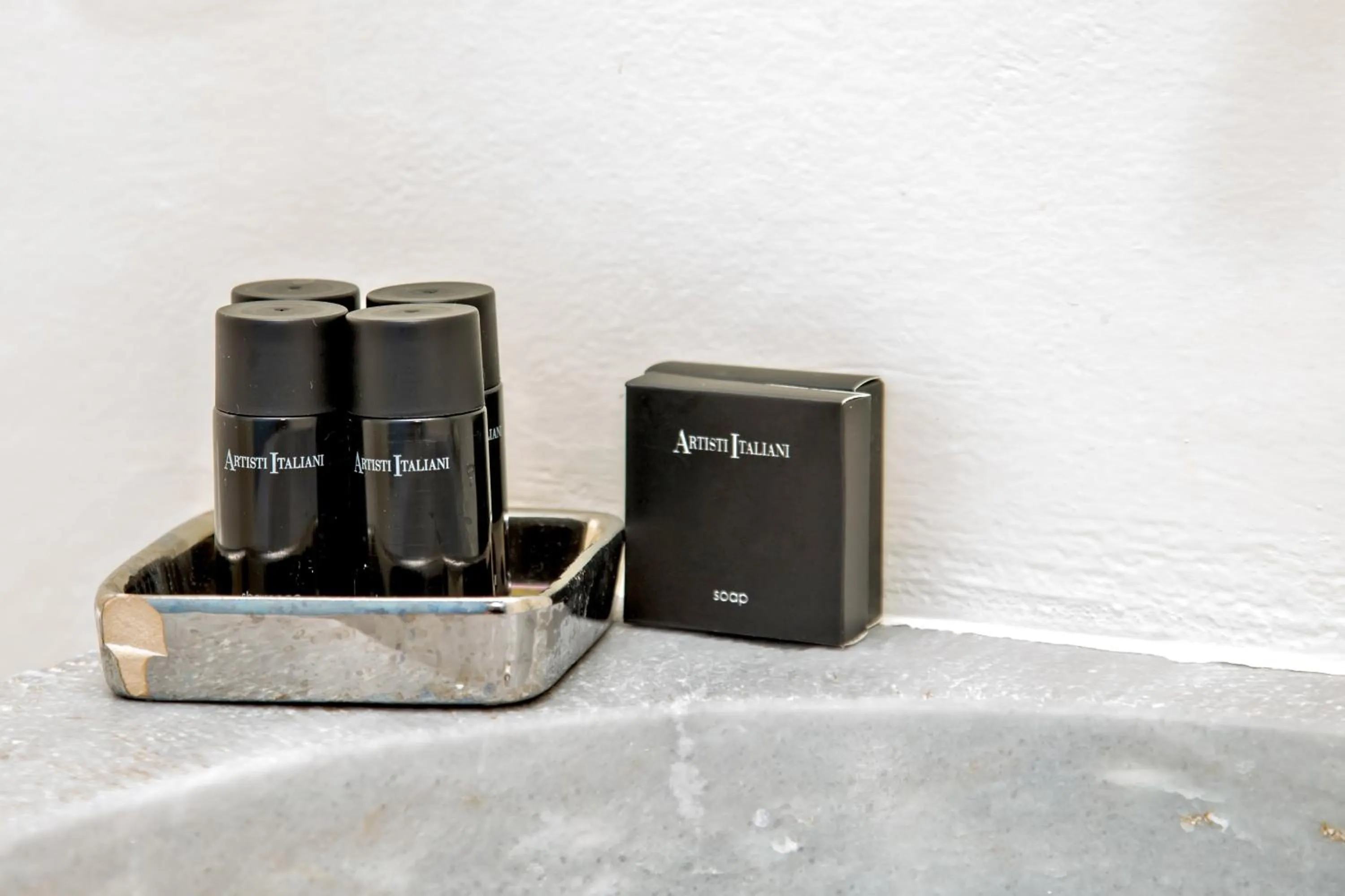 Bathroom in Onar Hotel & Suites