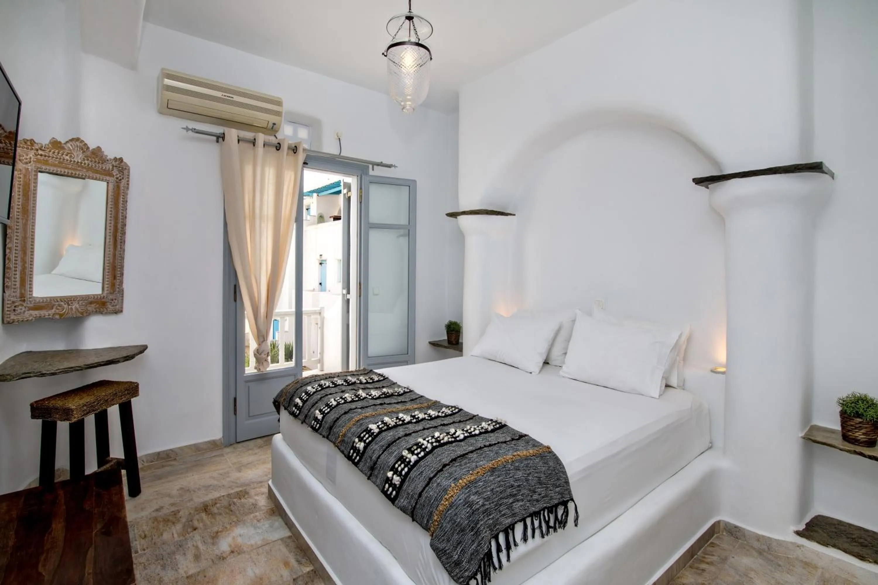 Bedroom in Onar Hotel & Suites