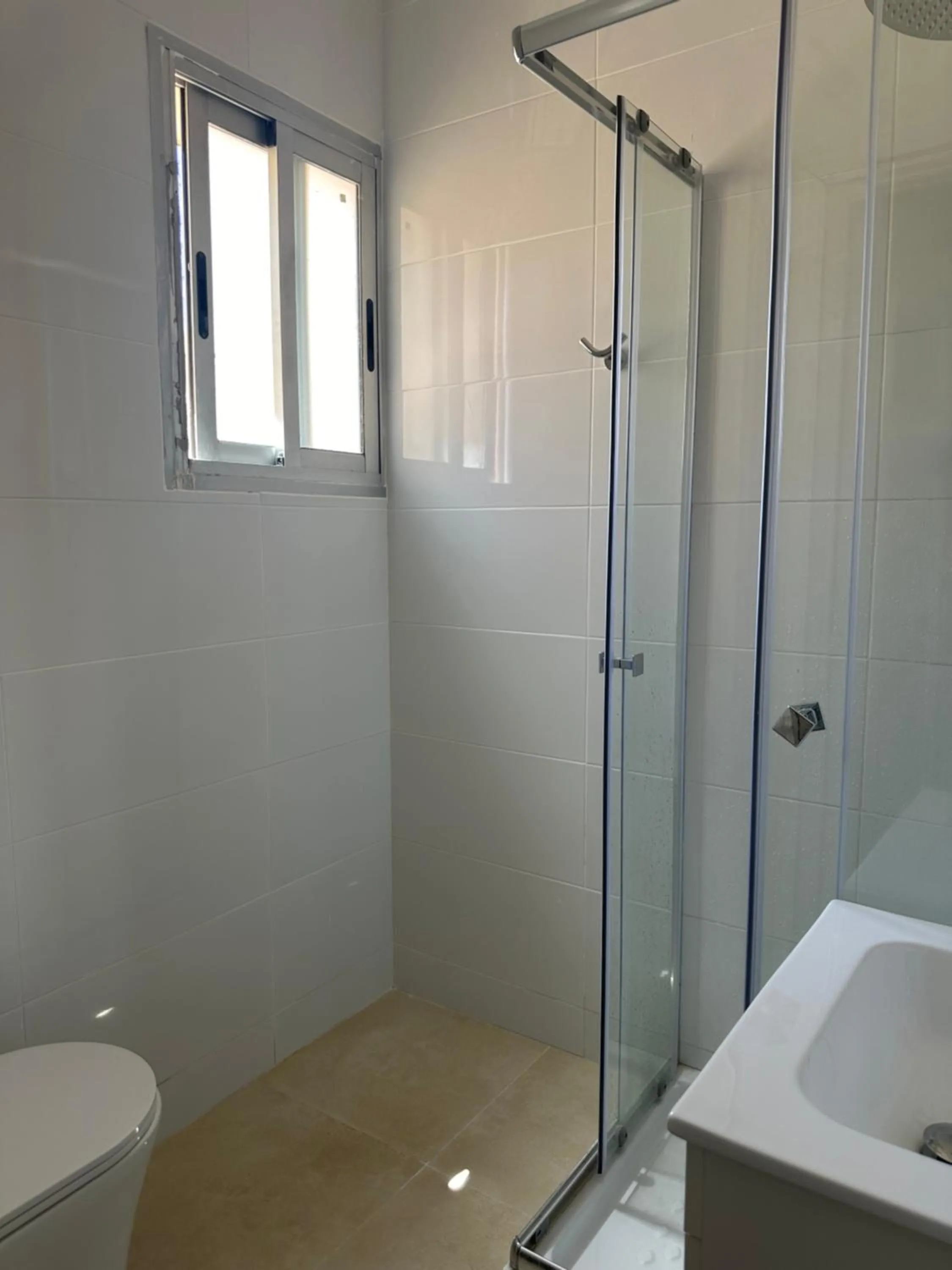 Shower in Hostal Arrate