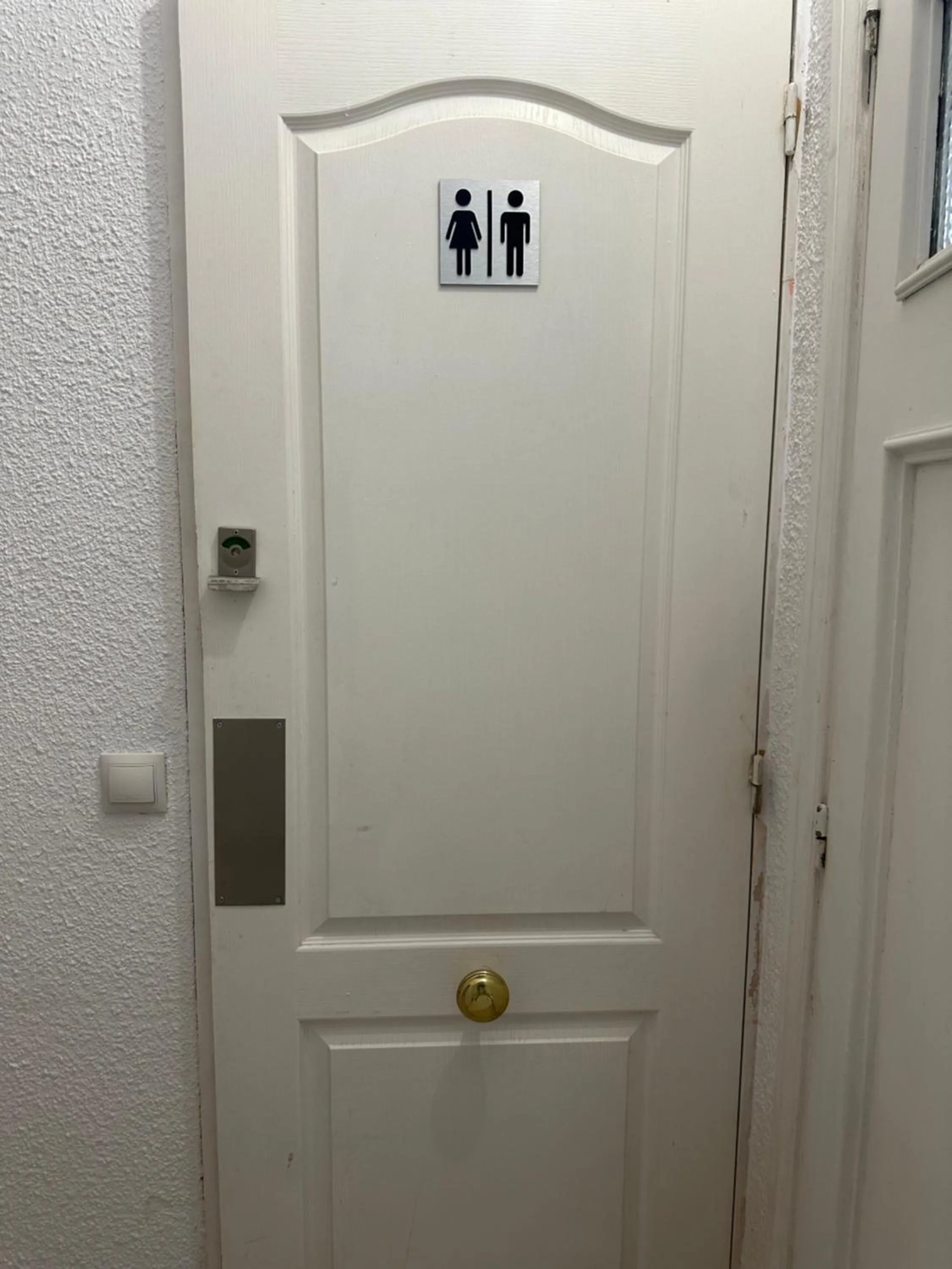 Shower in Hostal Arrate