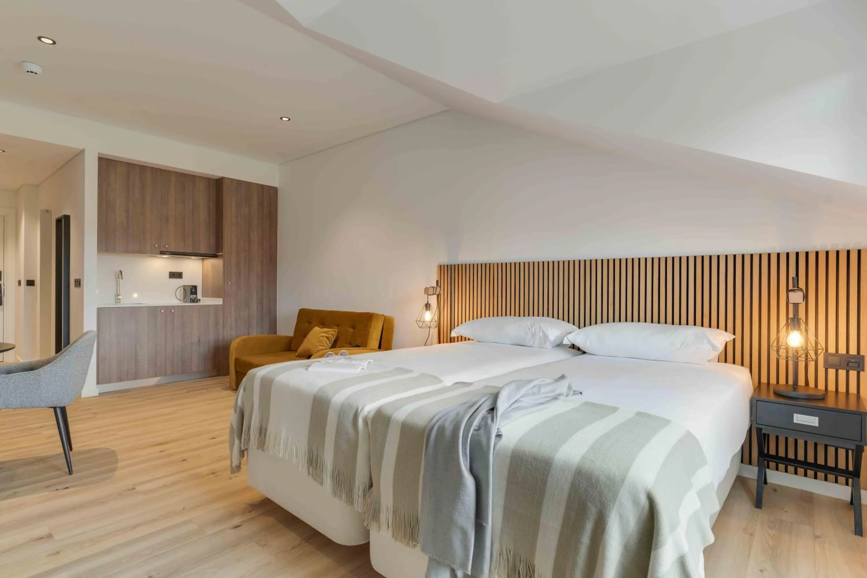 Bedroom, Bed in Pestana Sintra Golf Resort & SPA Hotel