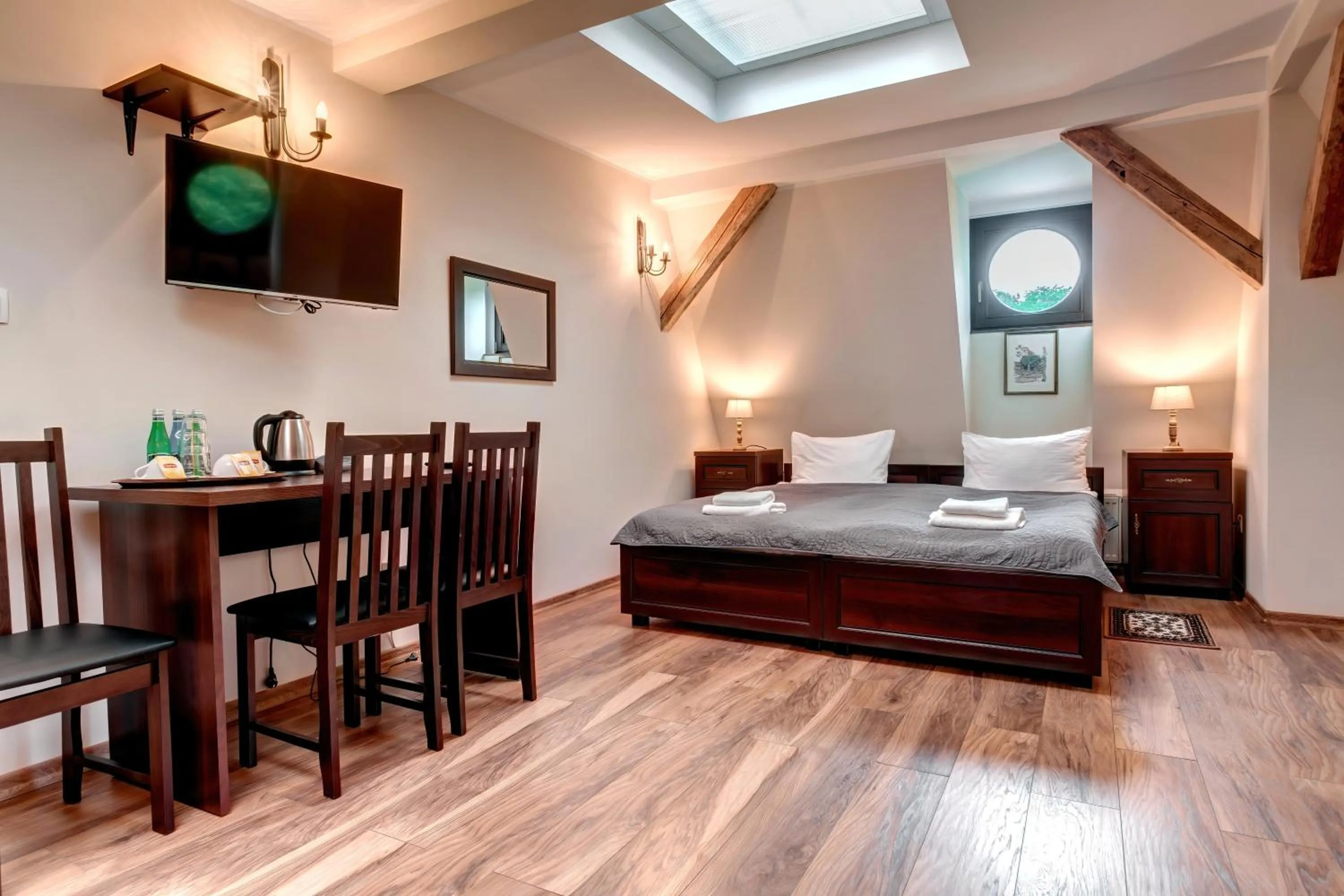 Bed in Hotel Charlotta