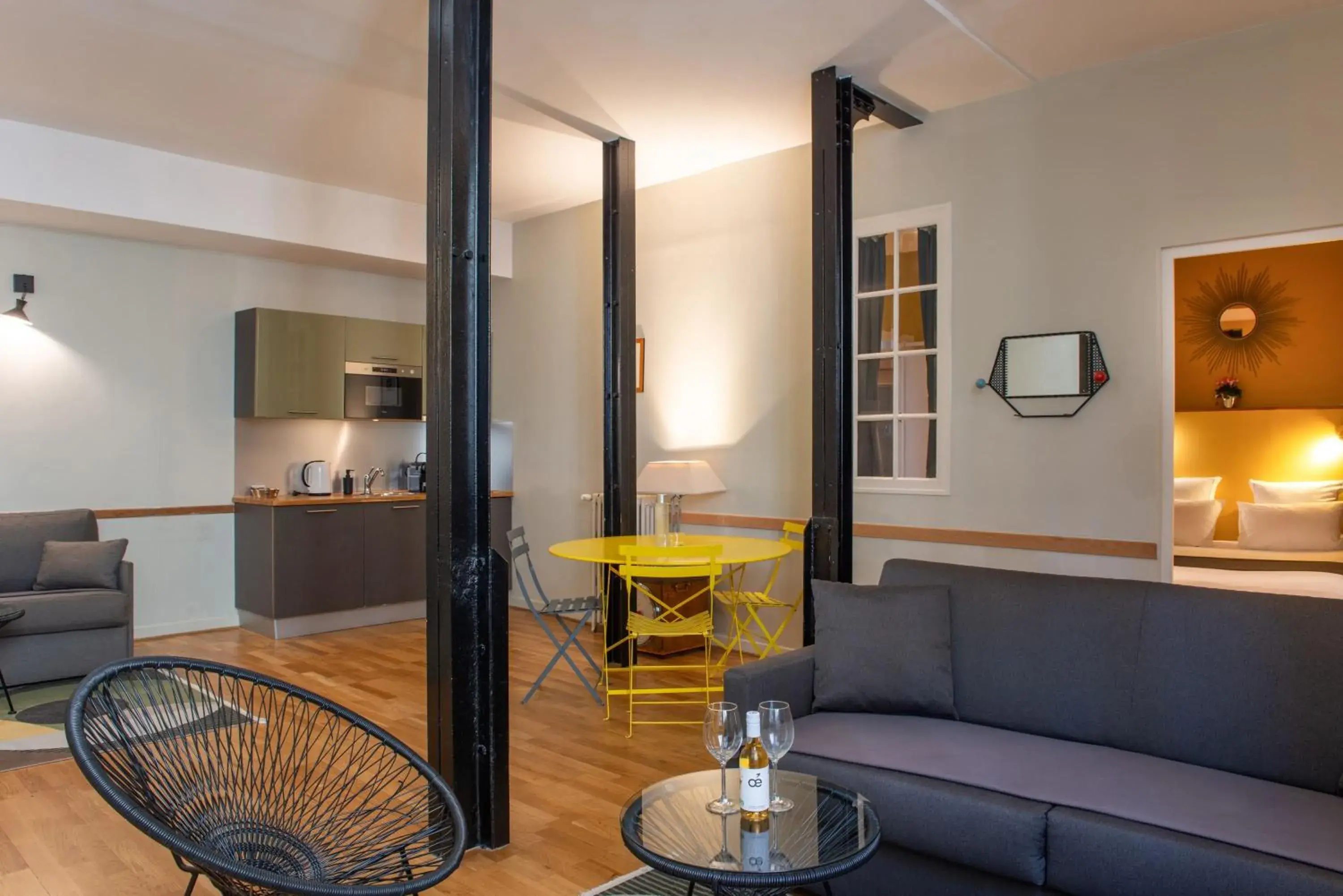 Deluxe Suite in Hôtel Helzear Montparnasse Deluxe Suite in Hôtel Helzear Montparnasse