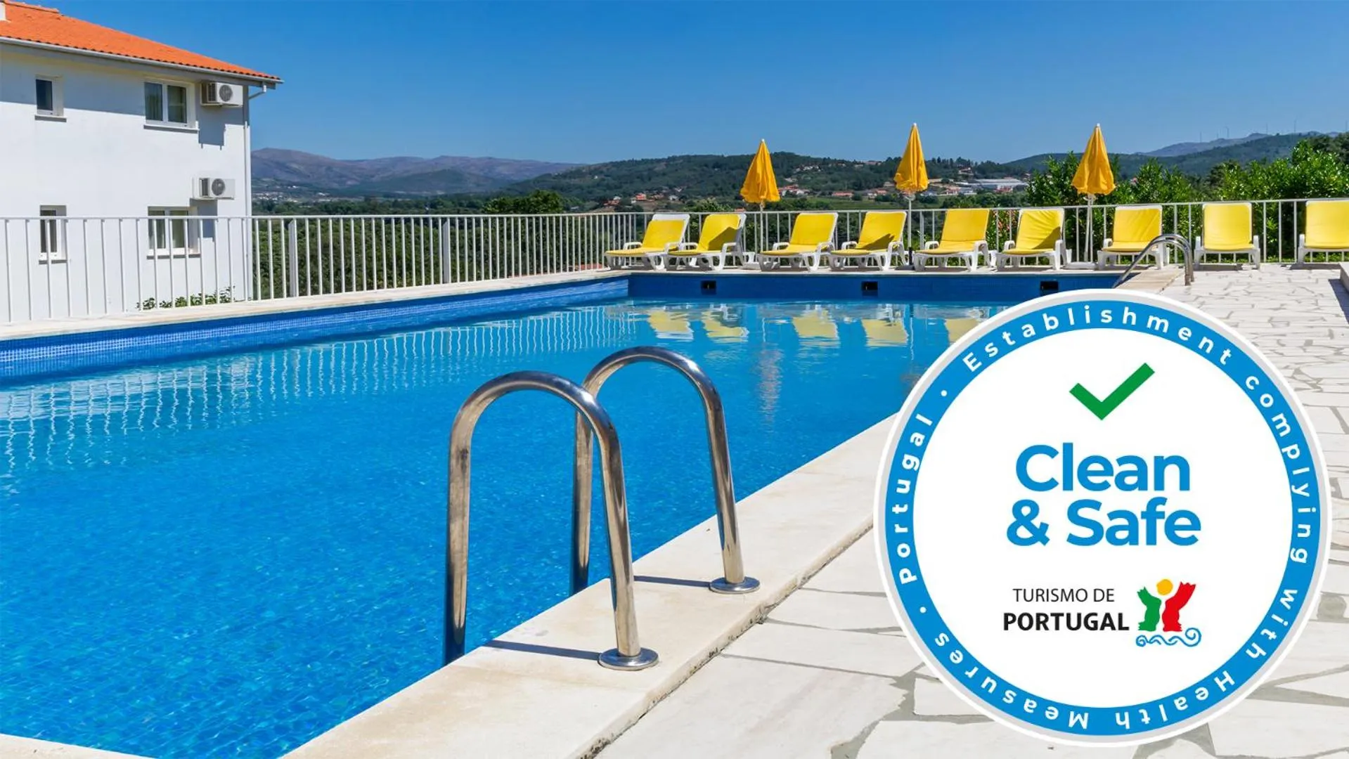 Swimming pool in Hotel Belsol