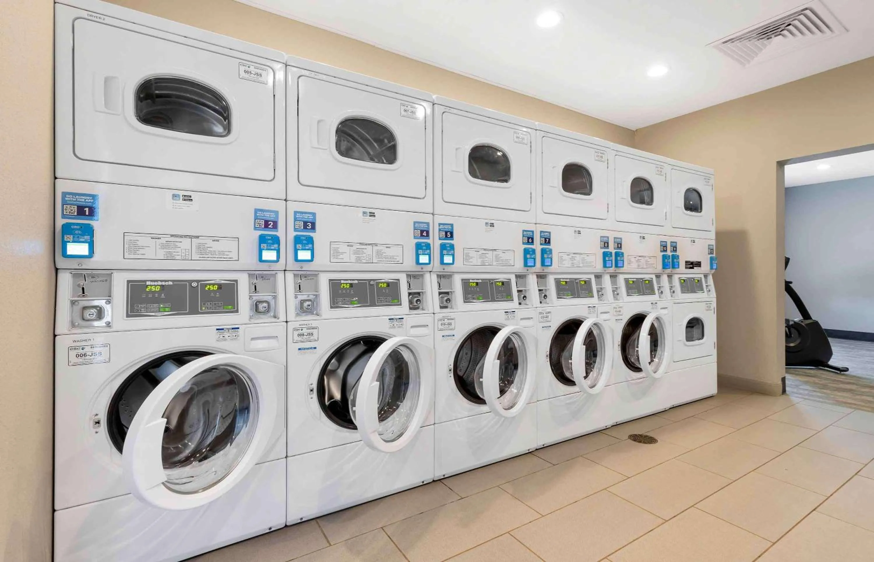 Property building in Extended Stay America Premier Suites - Greenville - Woodruff Road