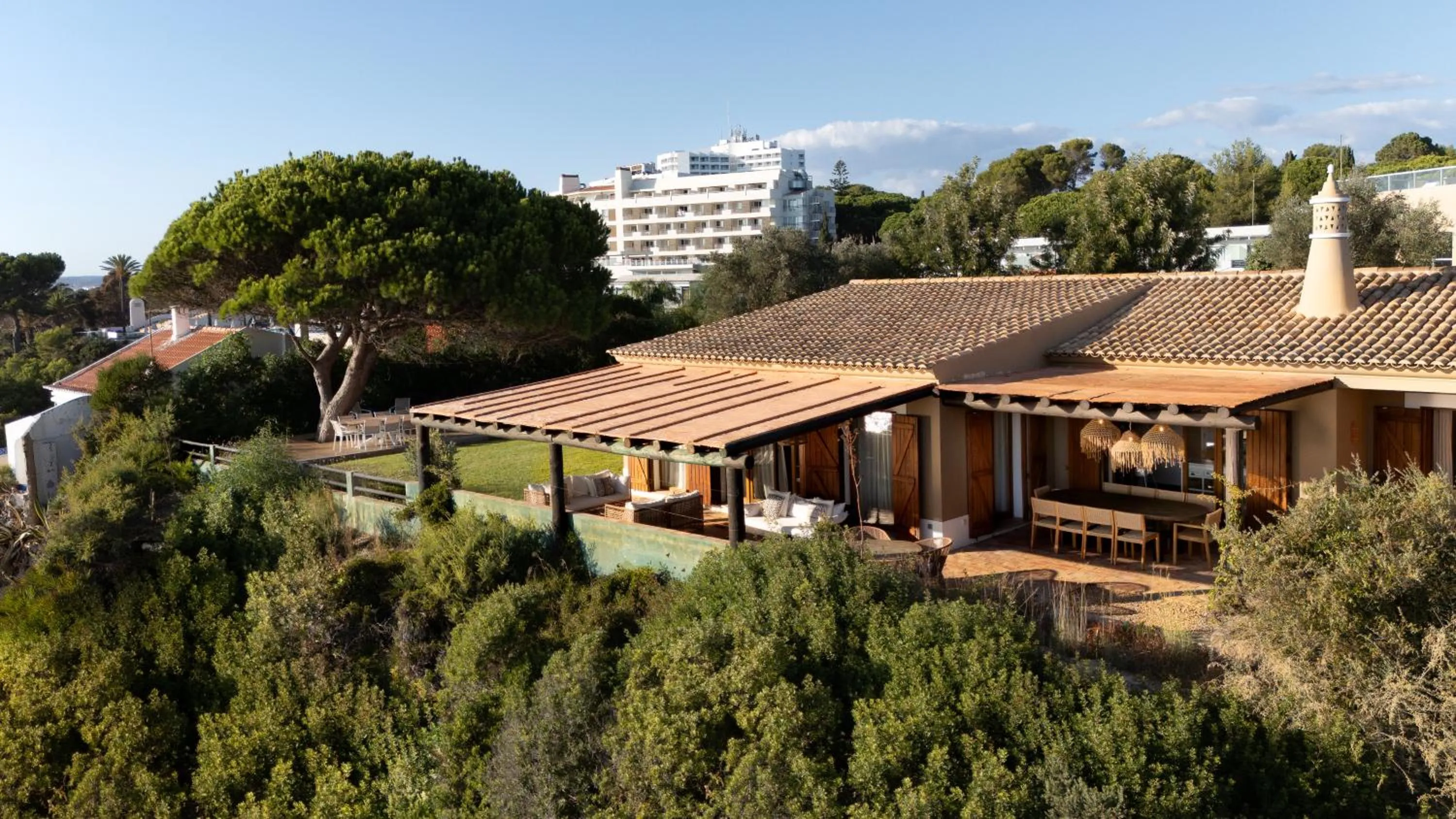 Property building in Aldeamento Turistico da Prainha