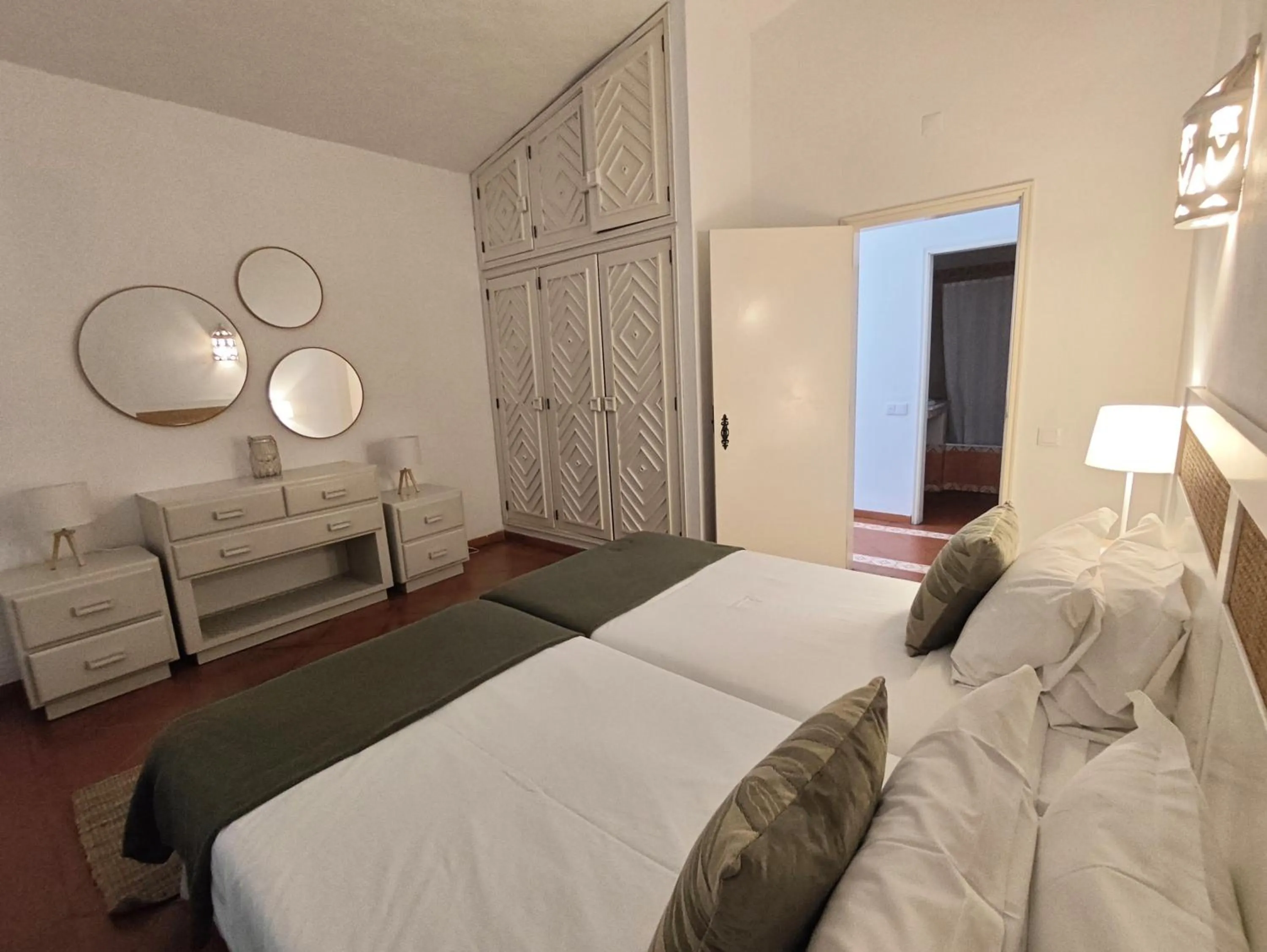 Bed in Aldeamento Turistico da Prainha