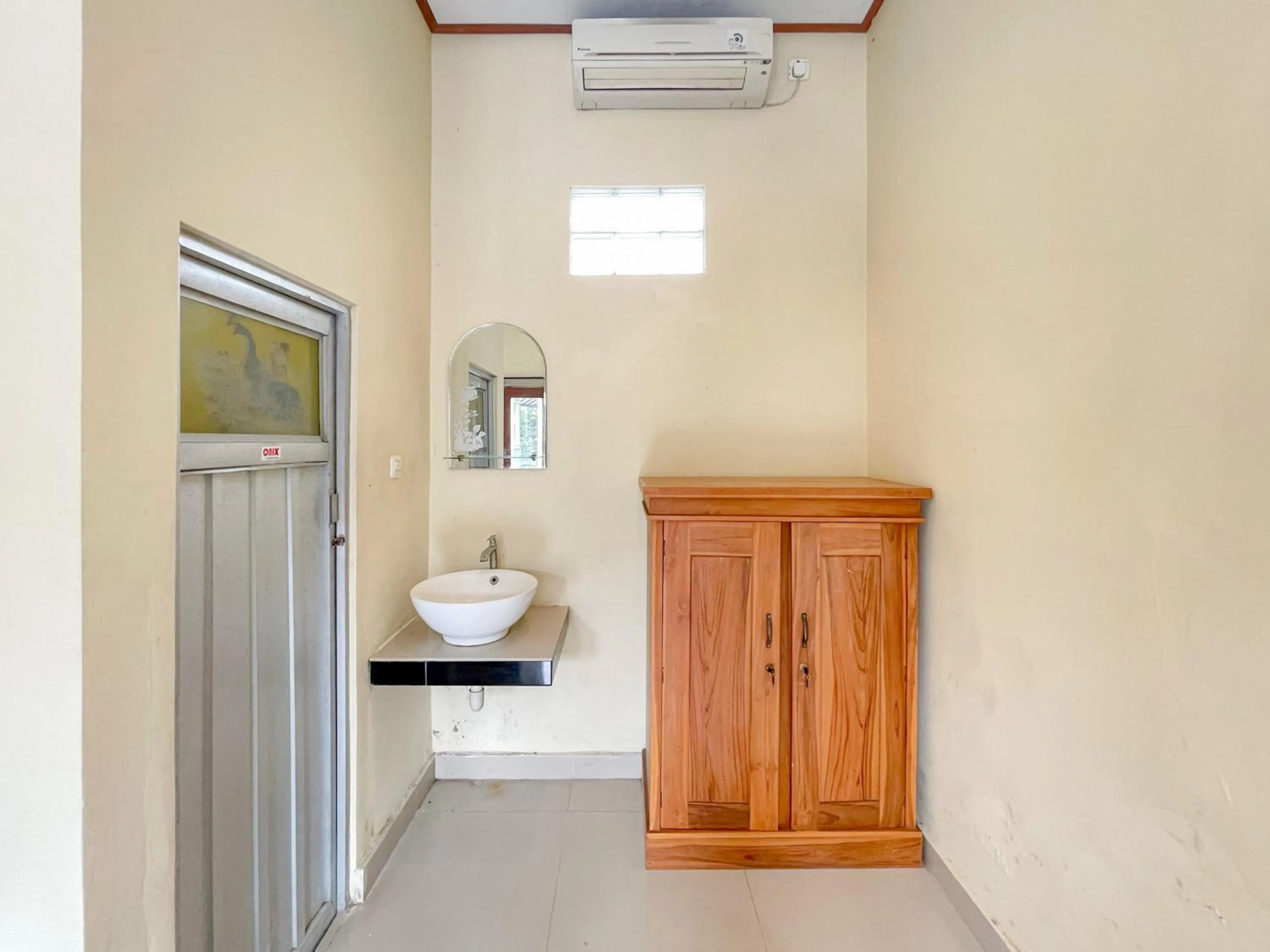 Other in Urbanview Hotel Lilis Cempaka Mas Guesthouse