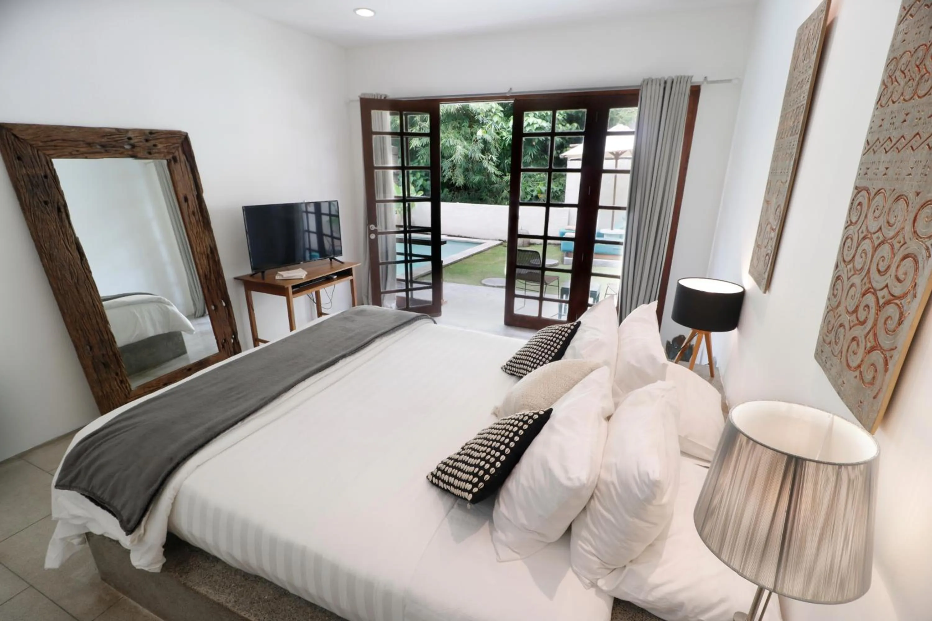 Bedroom, Bed in The Apartments Canggu