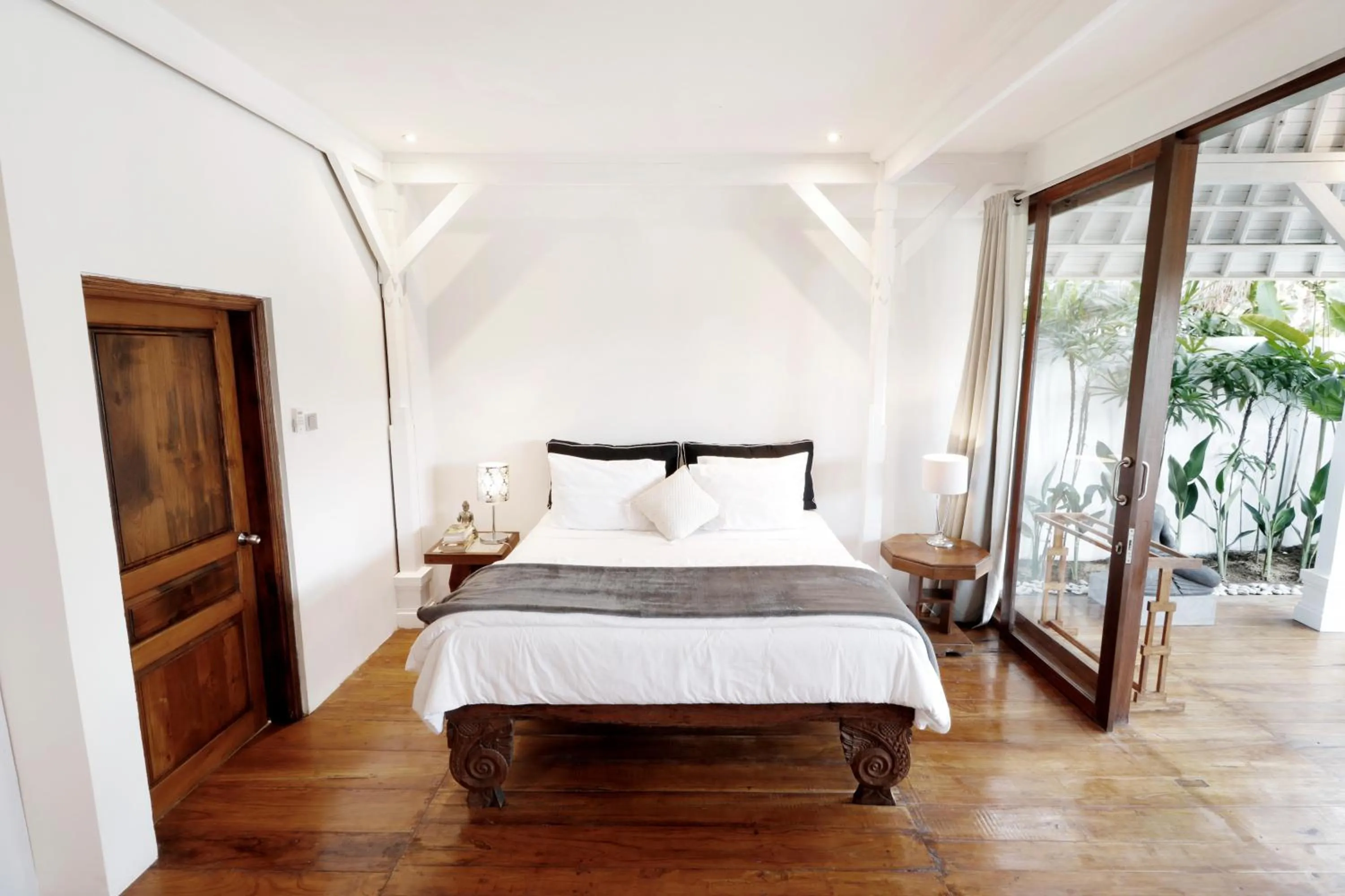 Bedroom, Bed in The Apartments Canggu