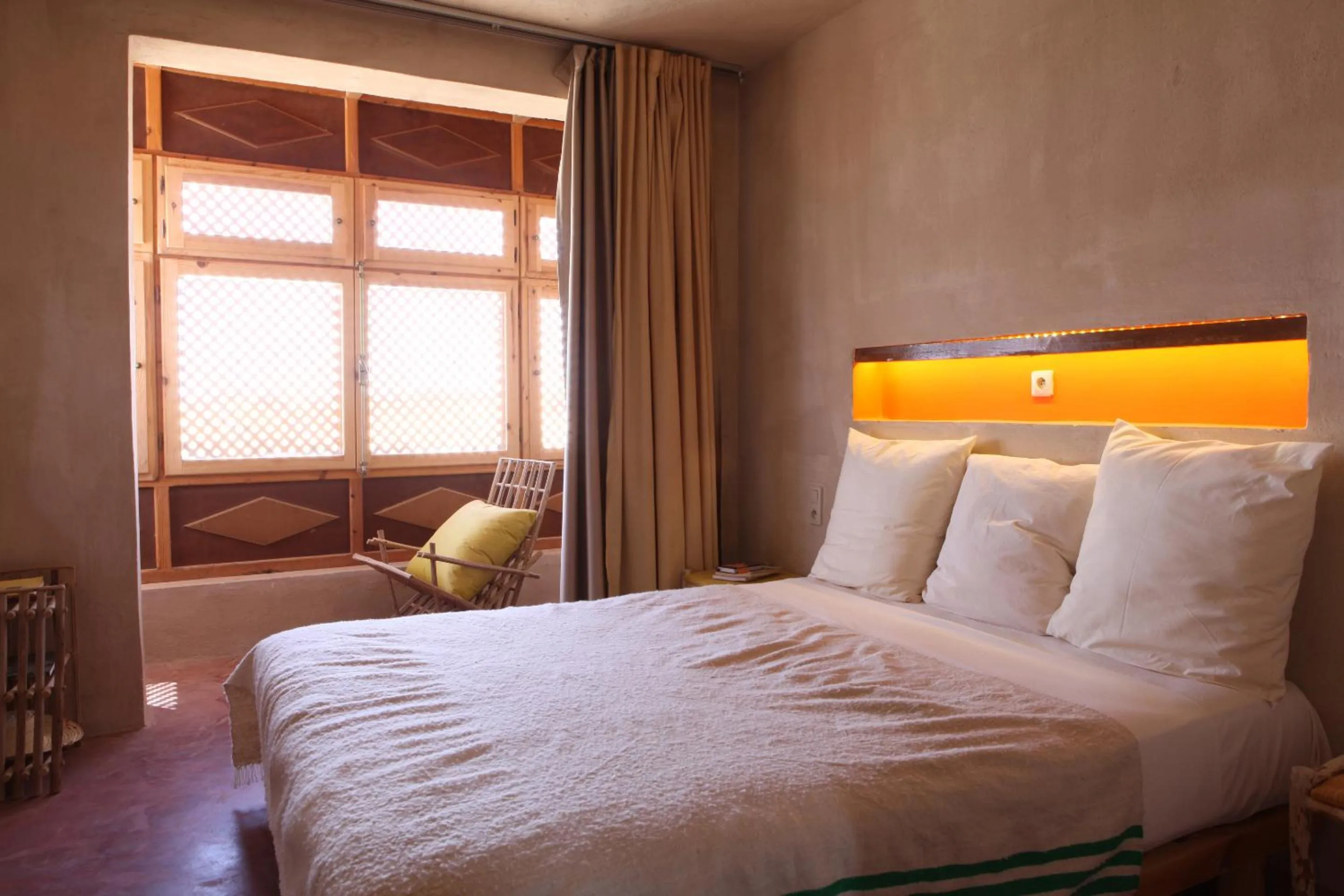 Bedroom, Bed in Hotel Dar Hi