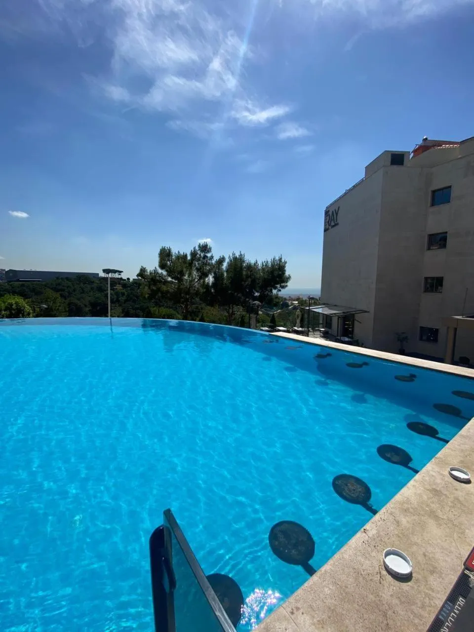 Day in The Ray Hotel and Studios