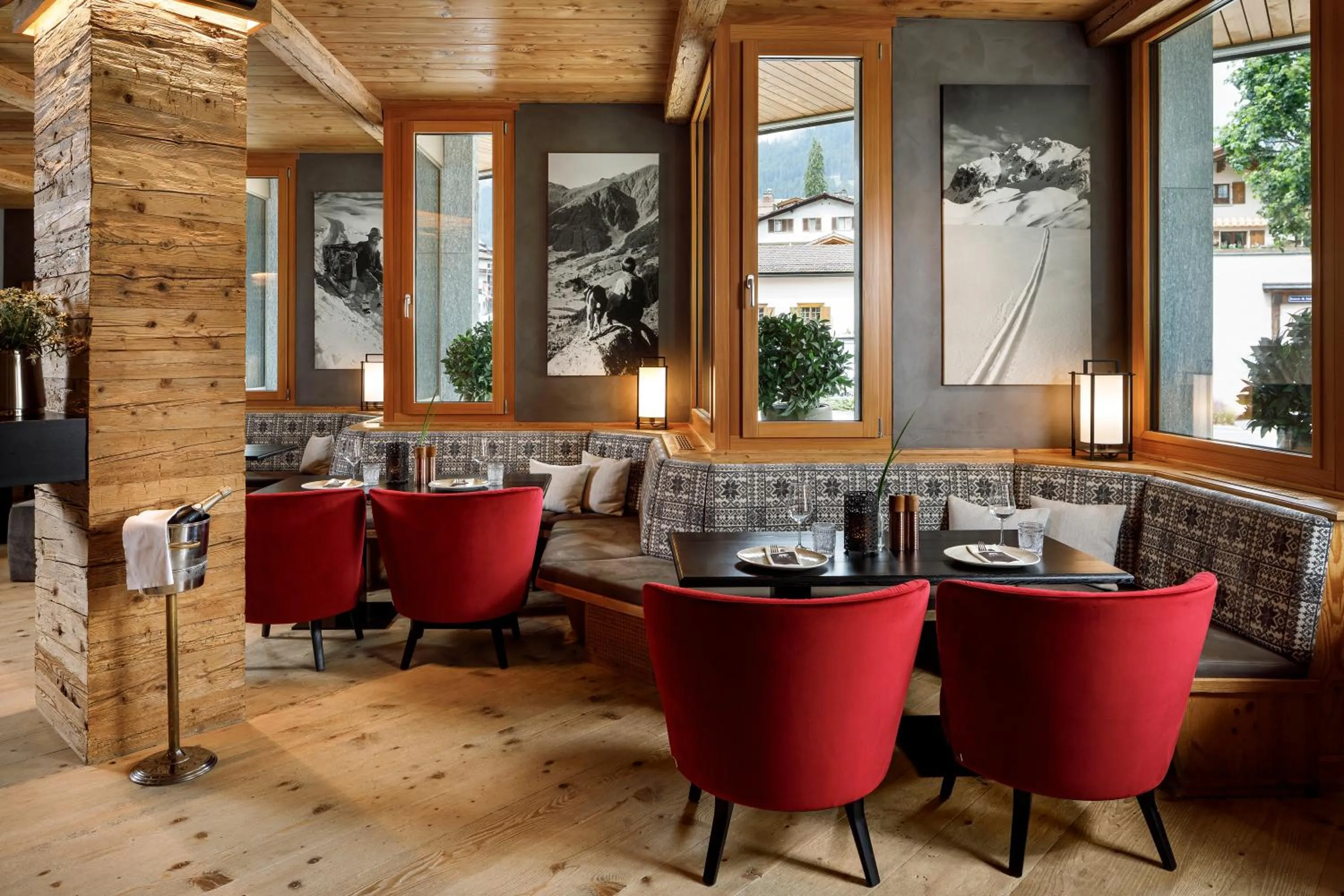Lounge or bar in Hotel Piz Buin Klosters