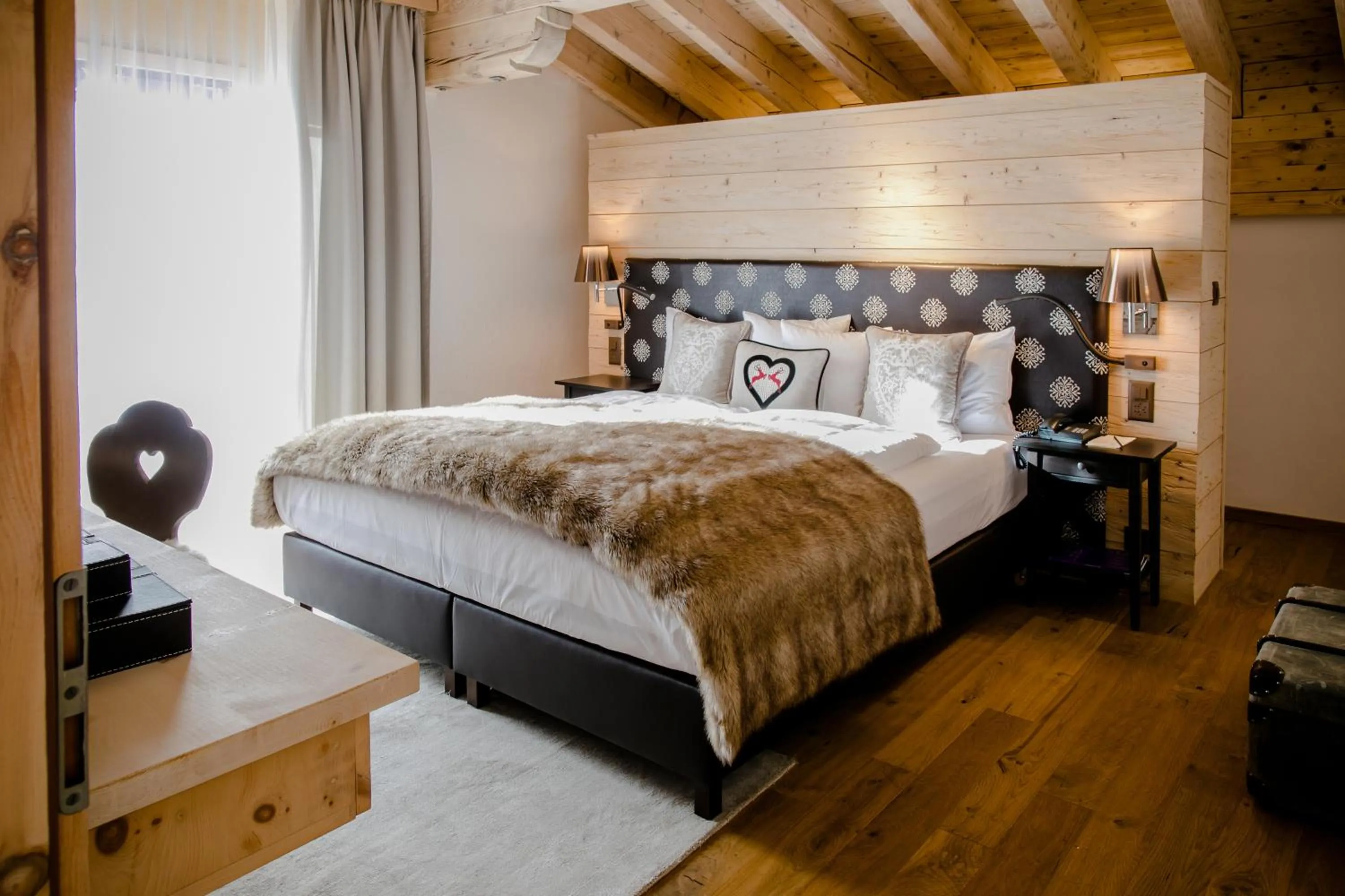 Bedroom, Bed in Hotel Piz Buin Klosters