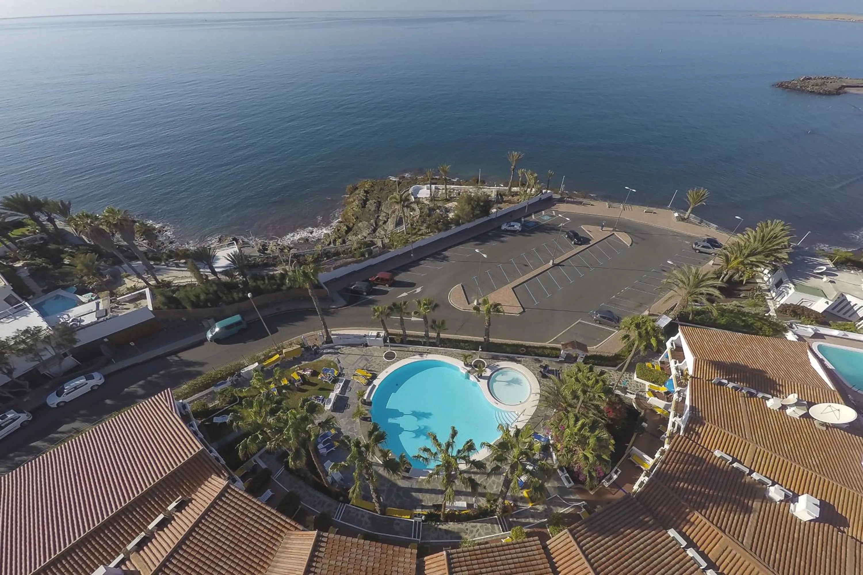 Property building in Sunsuites Carolina